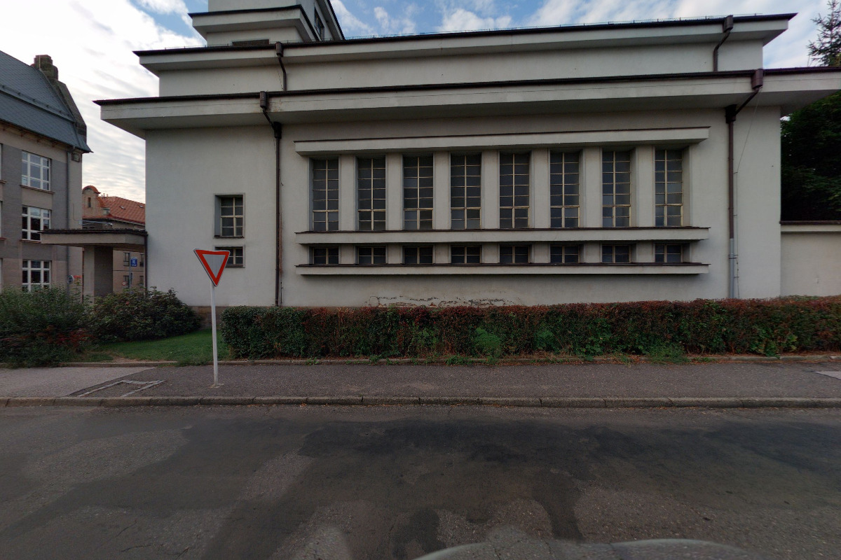 Náboženská obec Církve československé husitské ve Dvoře Králové nad Labem foto 2