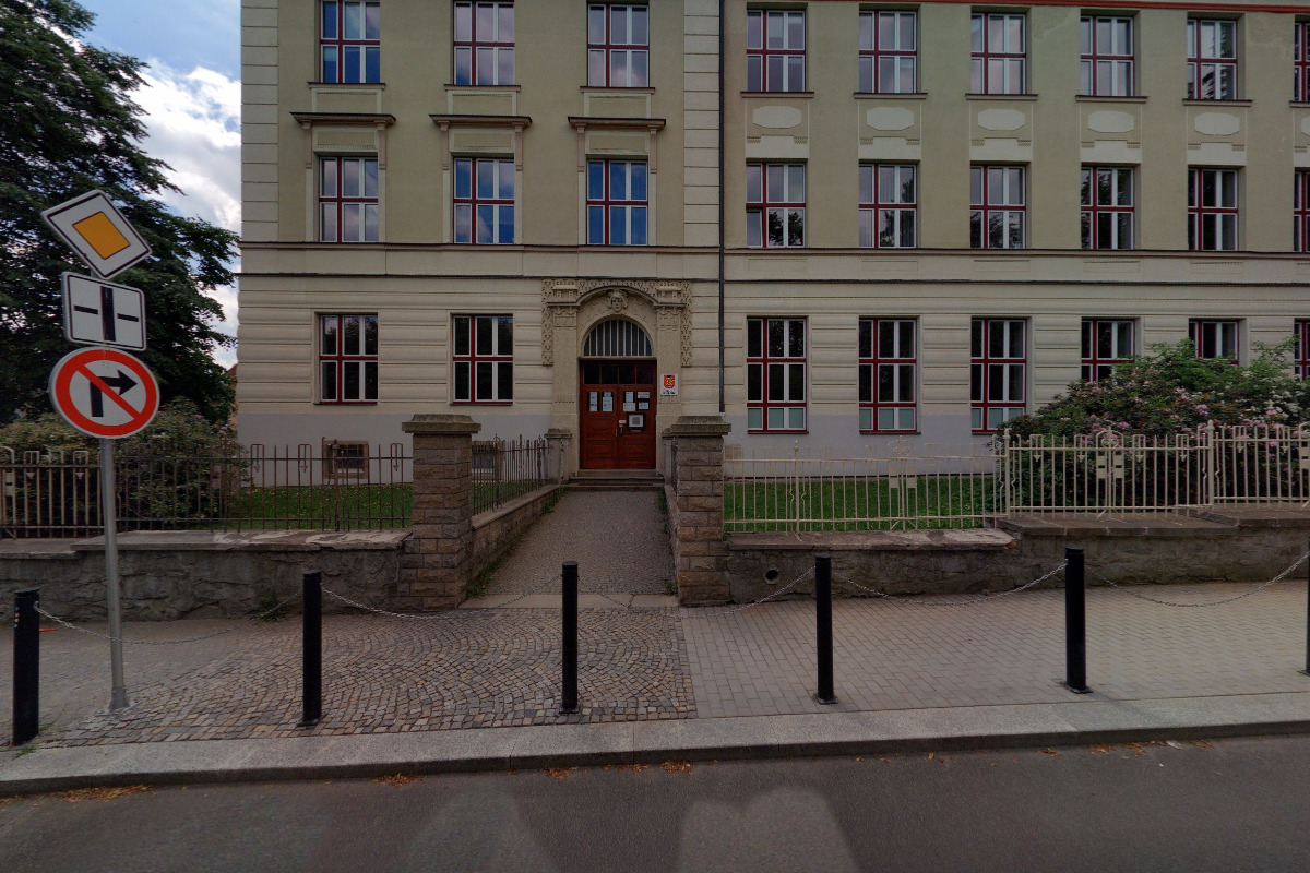 ZŠ Humpolec, Hálkova foto 4