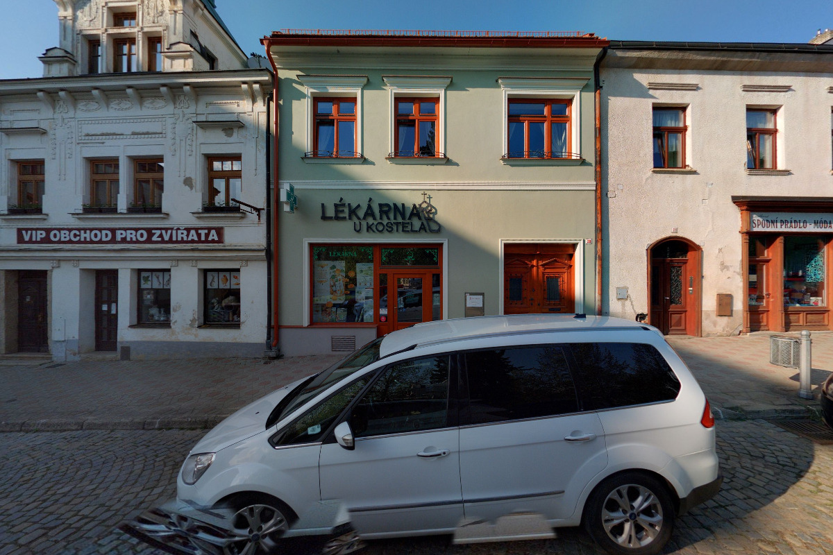 Lékárna U kostela