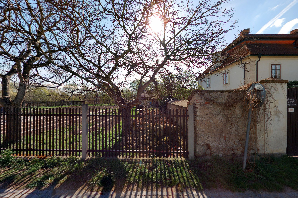 OBČERSTVENÍ U FRANTIŠKY