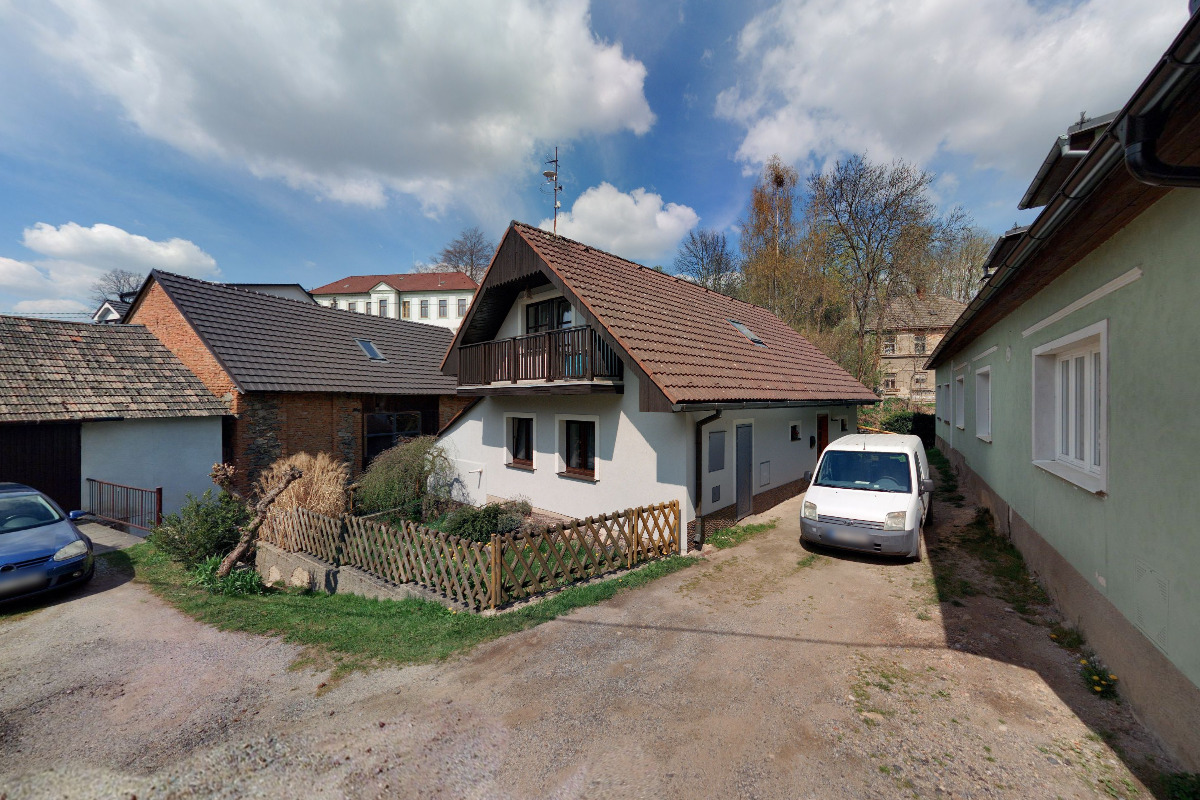 Petr Fiala - elektroinstalace