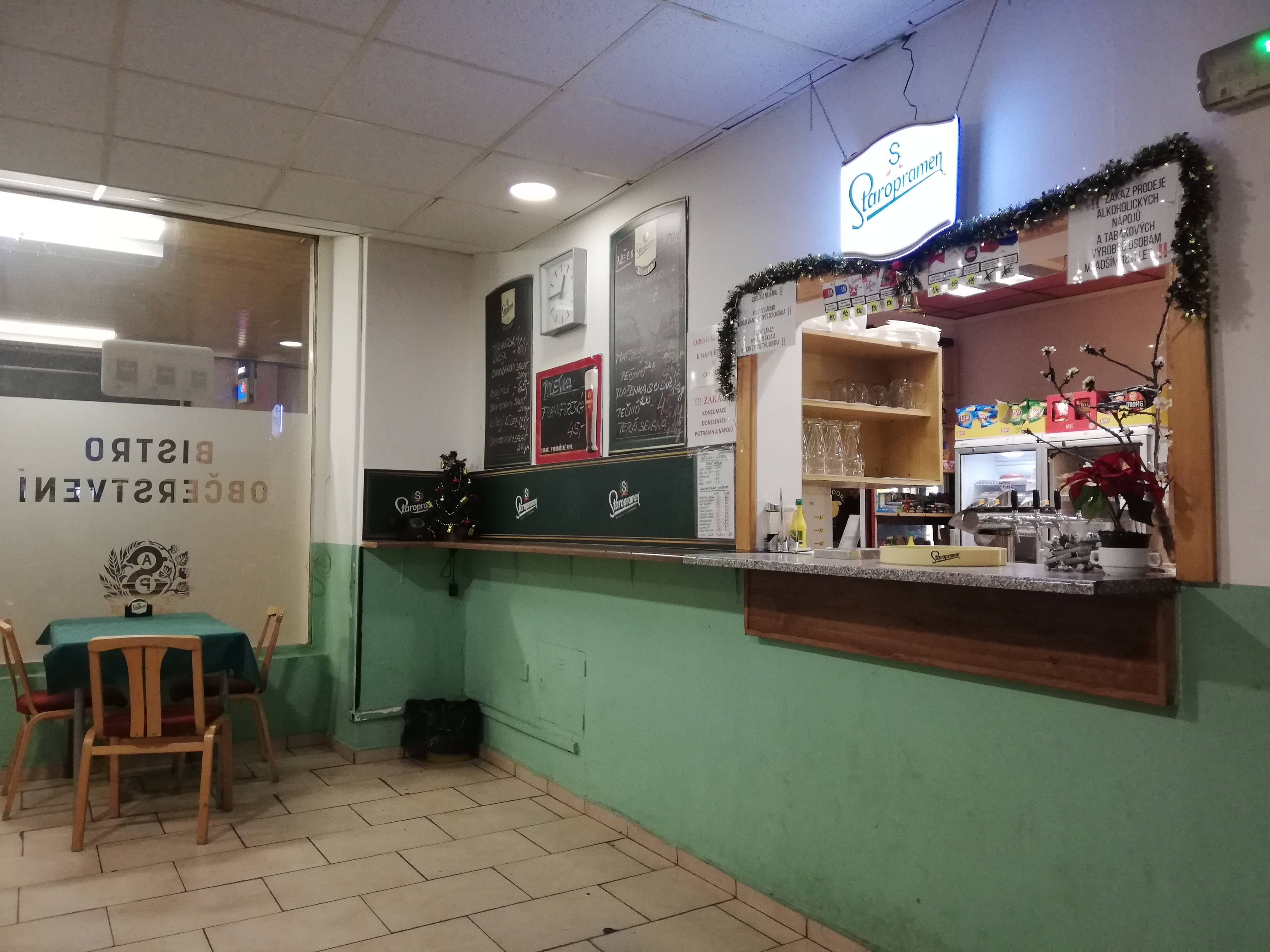 Občerstvení na nádraží