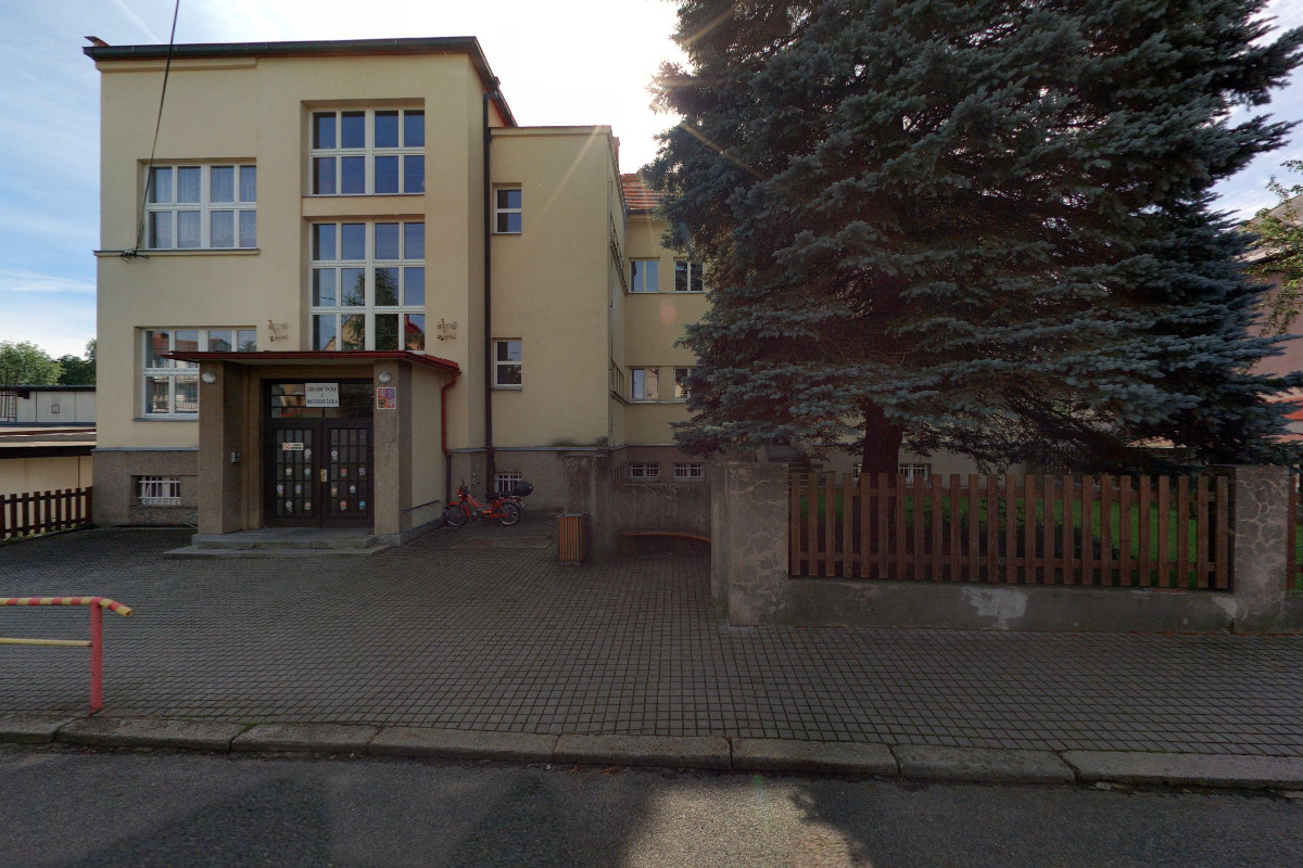 ZŠ a MŠ Velhartice foto 3
