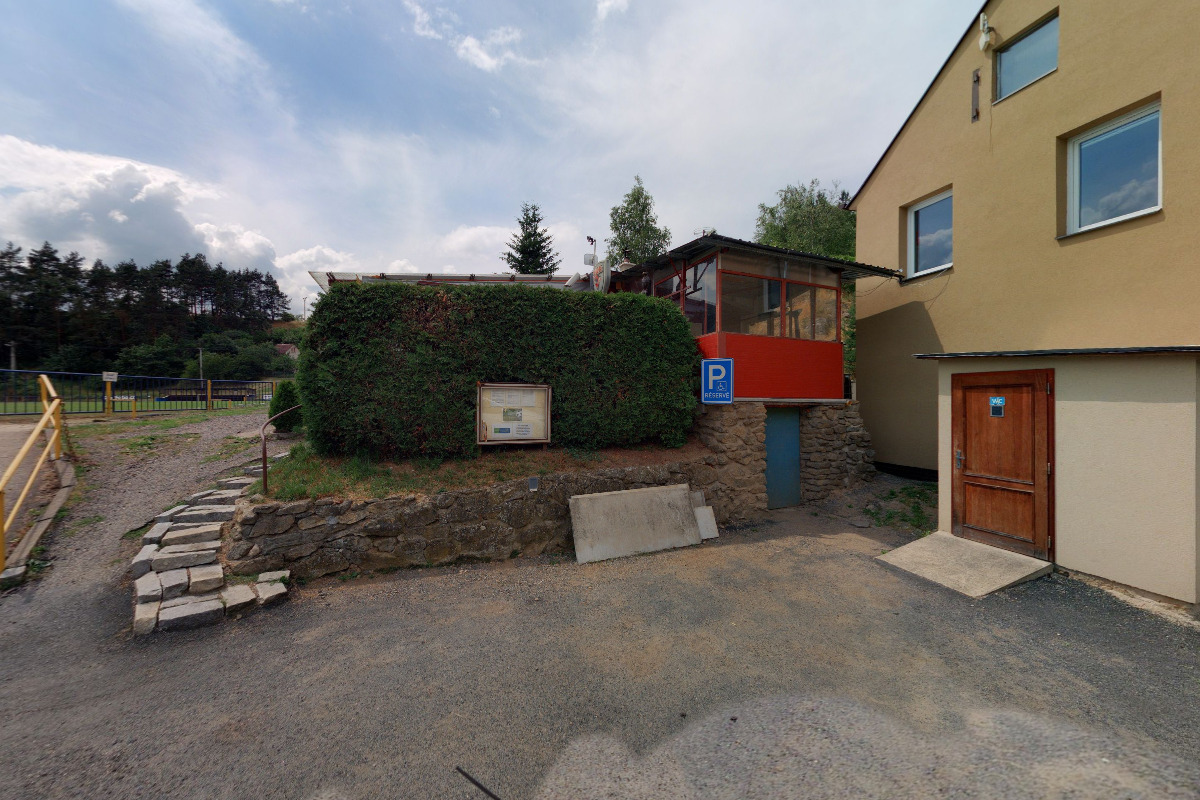 Hospůdka U Hřiště