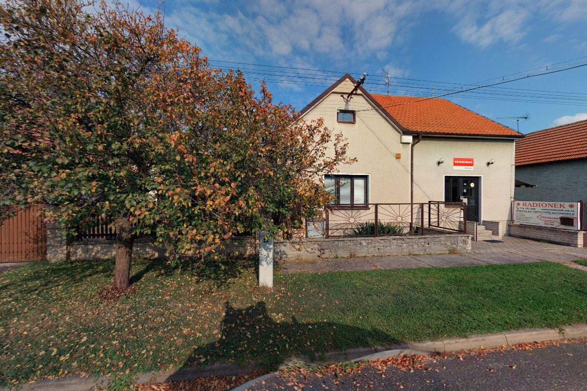 Autorádia RADIONEK