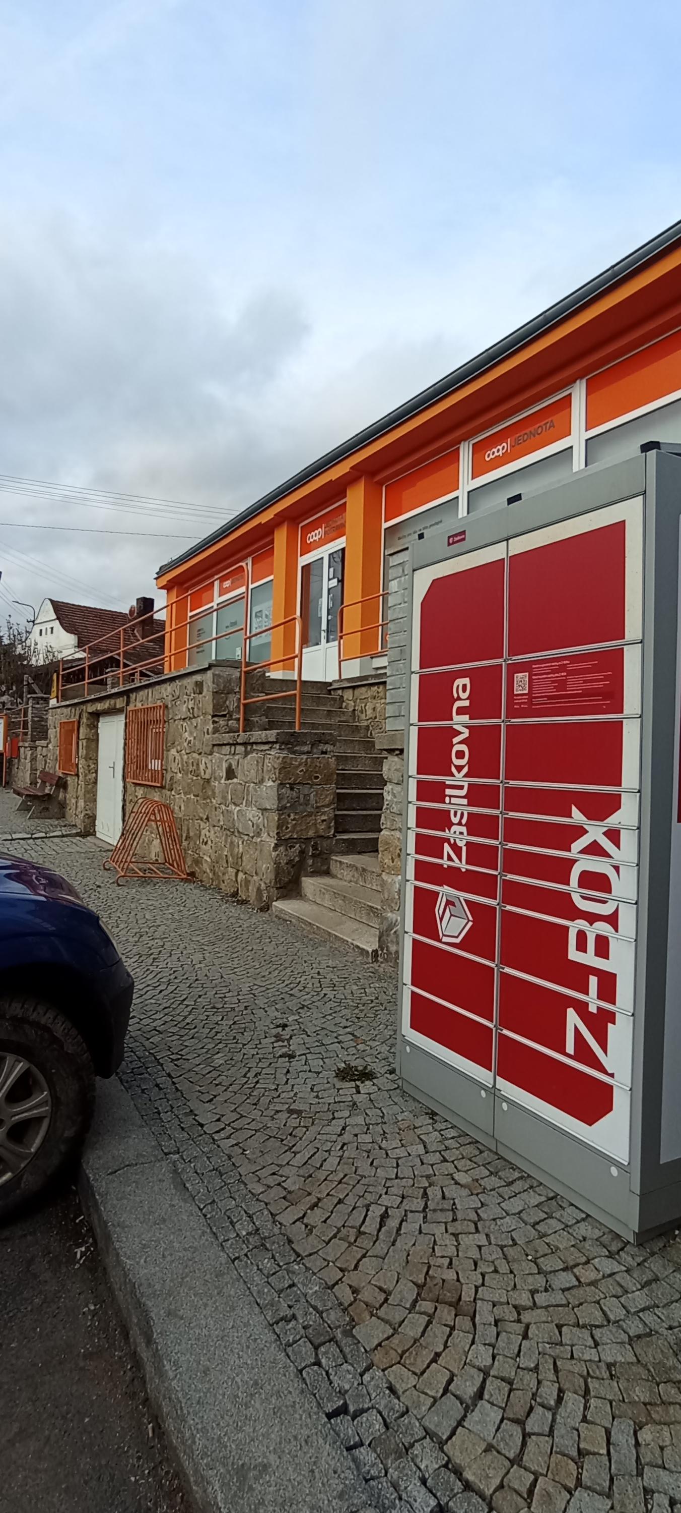 Supermarket Trefa foto 2