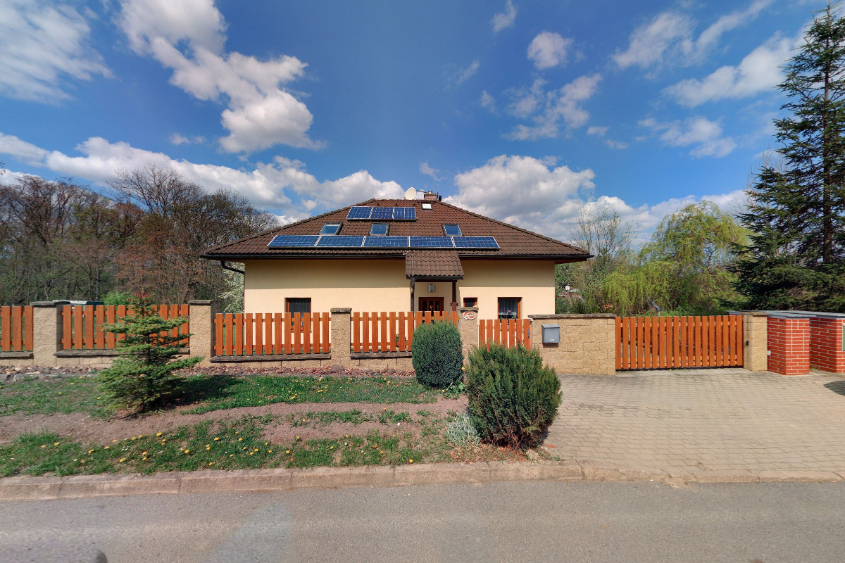 Bc. Kamila Fikkerová