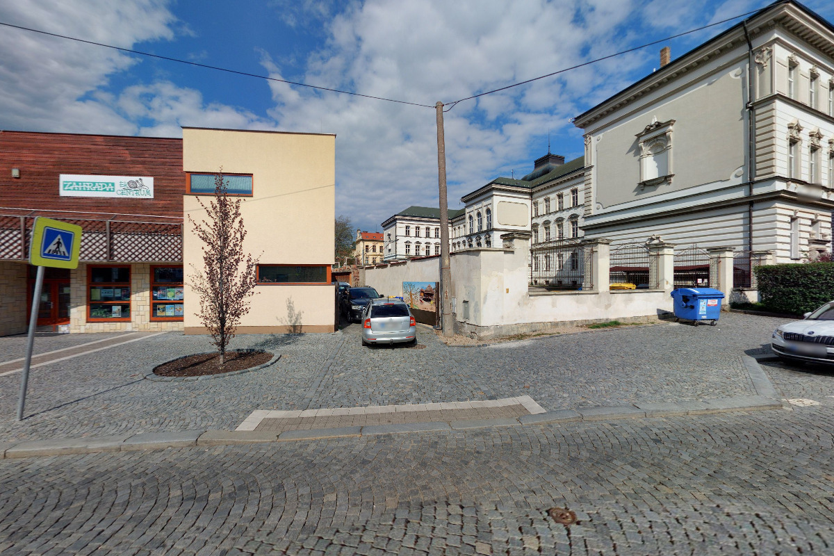 ADRIA - realitní kancelář foto 2