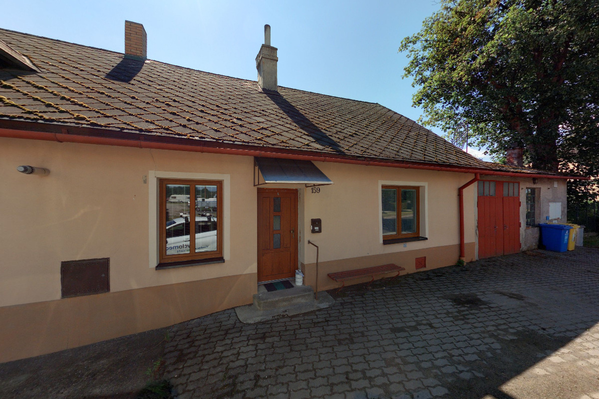 Mgr. Dobroslava Pezlarová