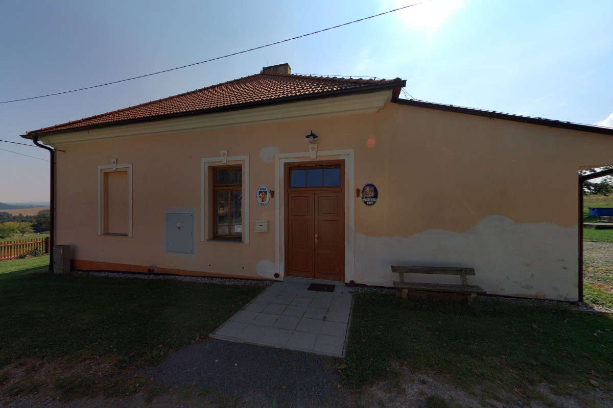 Bohy - obecní úřad foto 1