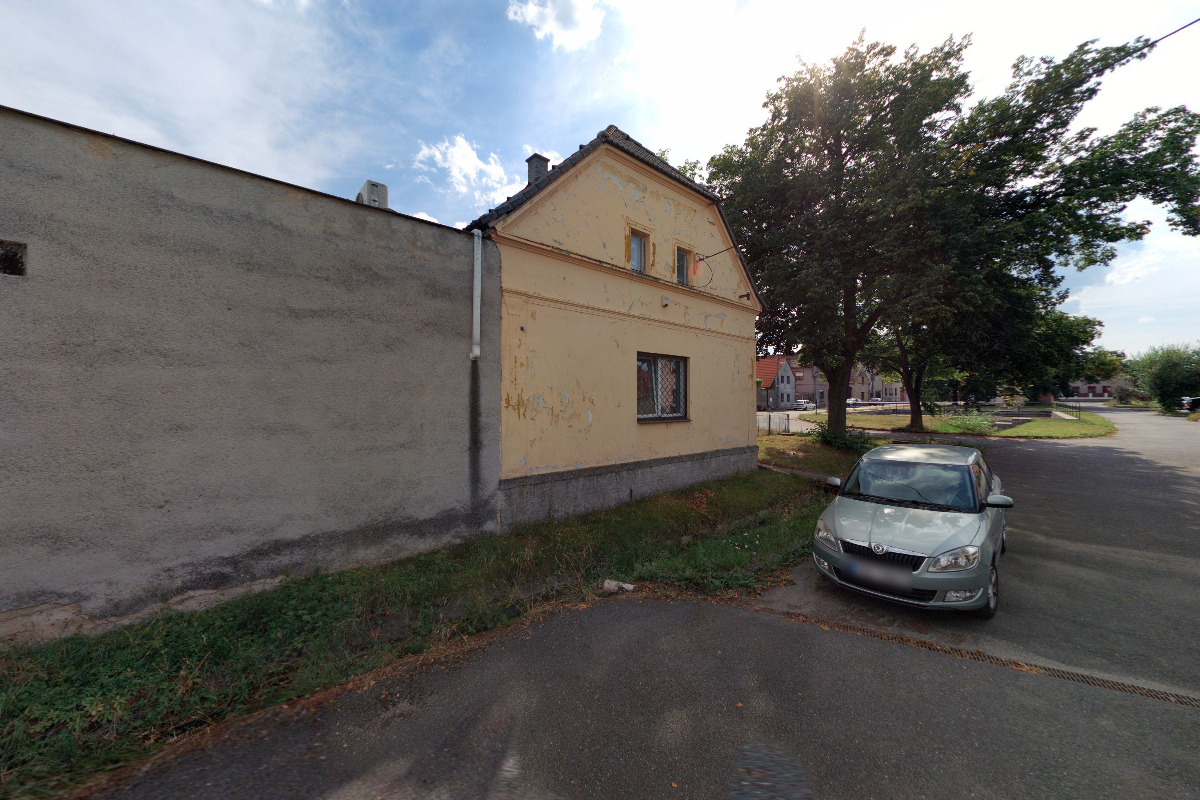 Drnek - obecní úřad foto 4