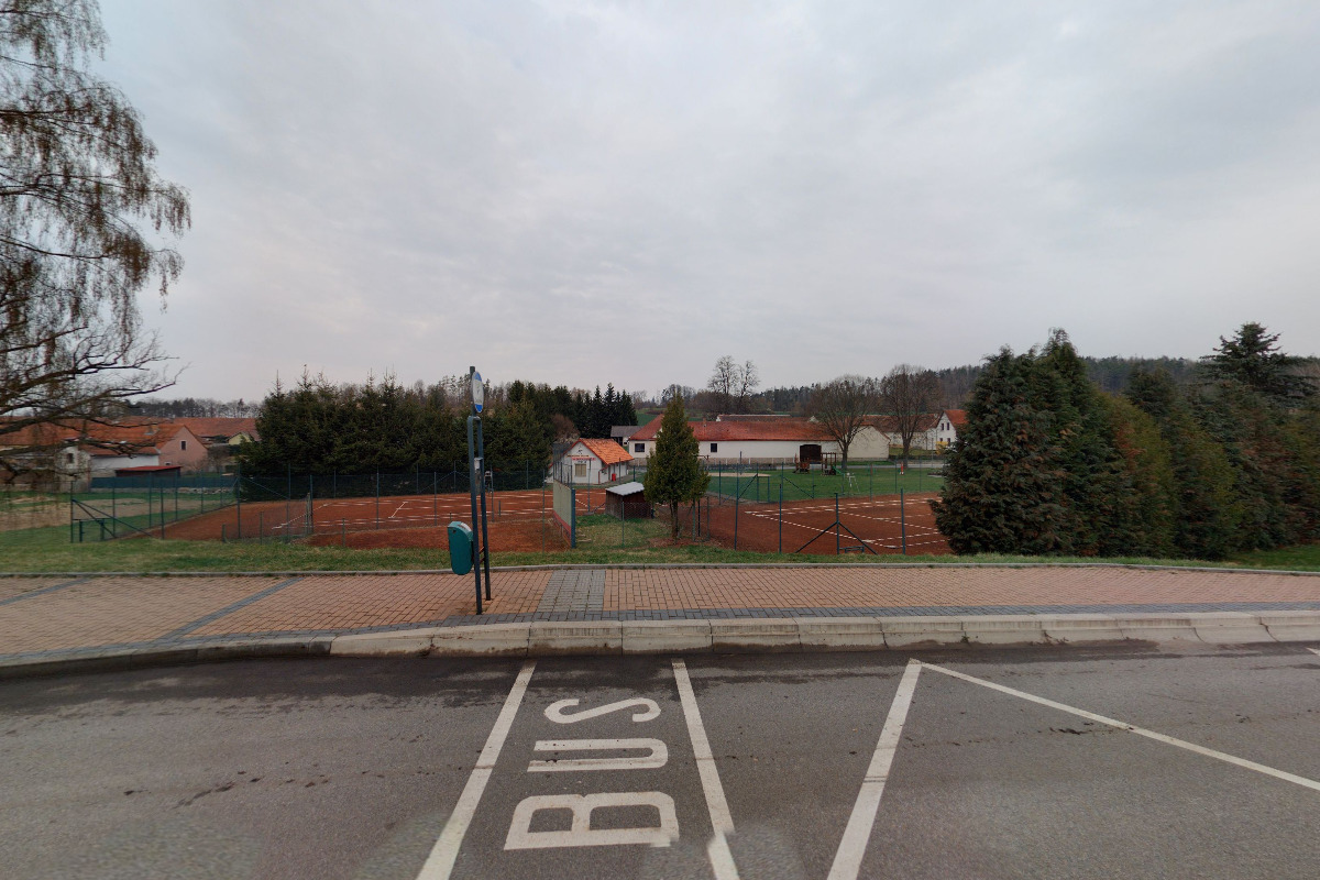 Obec Krahulčí - Tenis foto 2