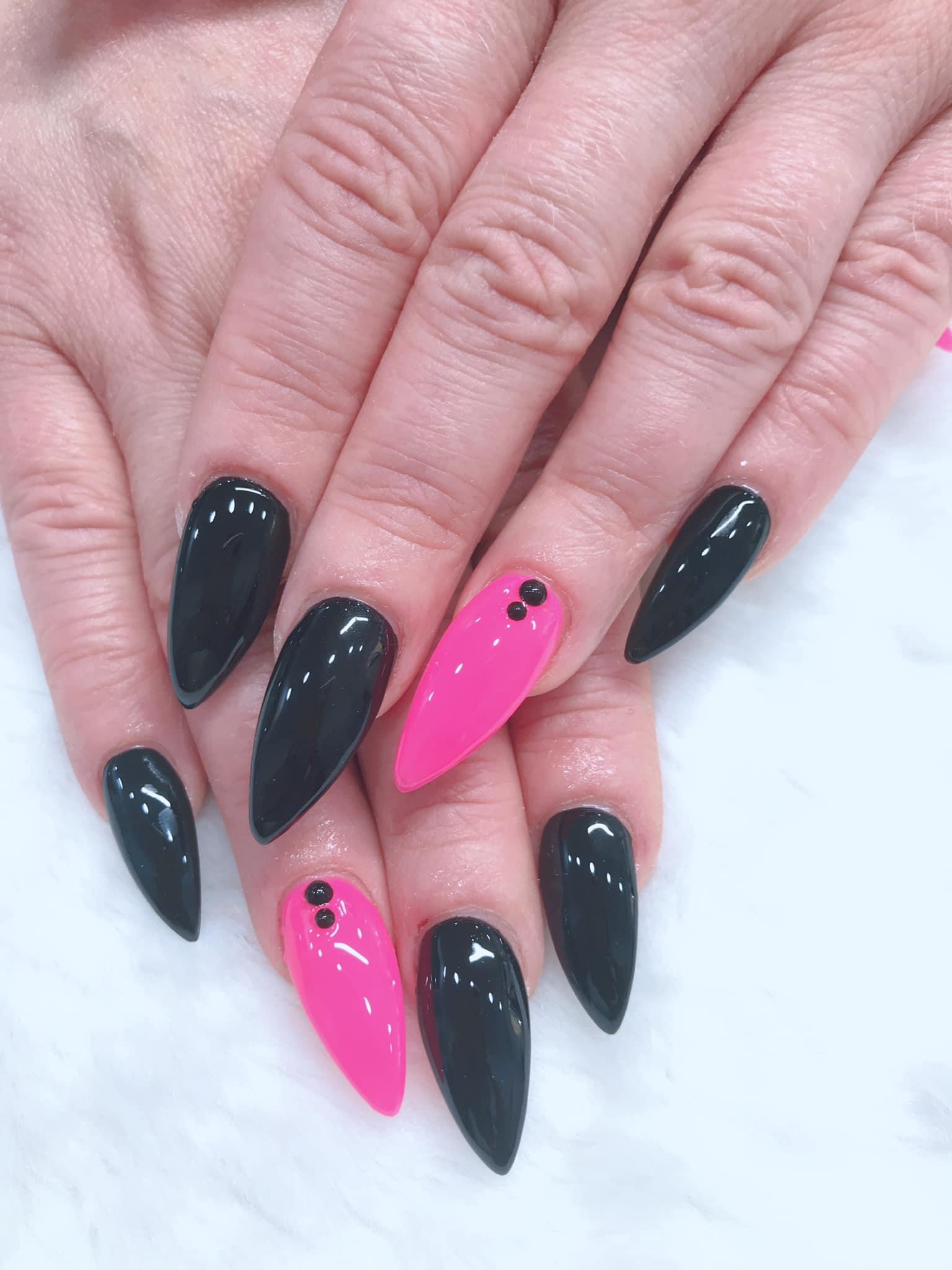 Color Nails Pavlínka foto 2