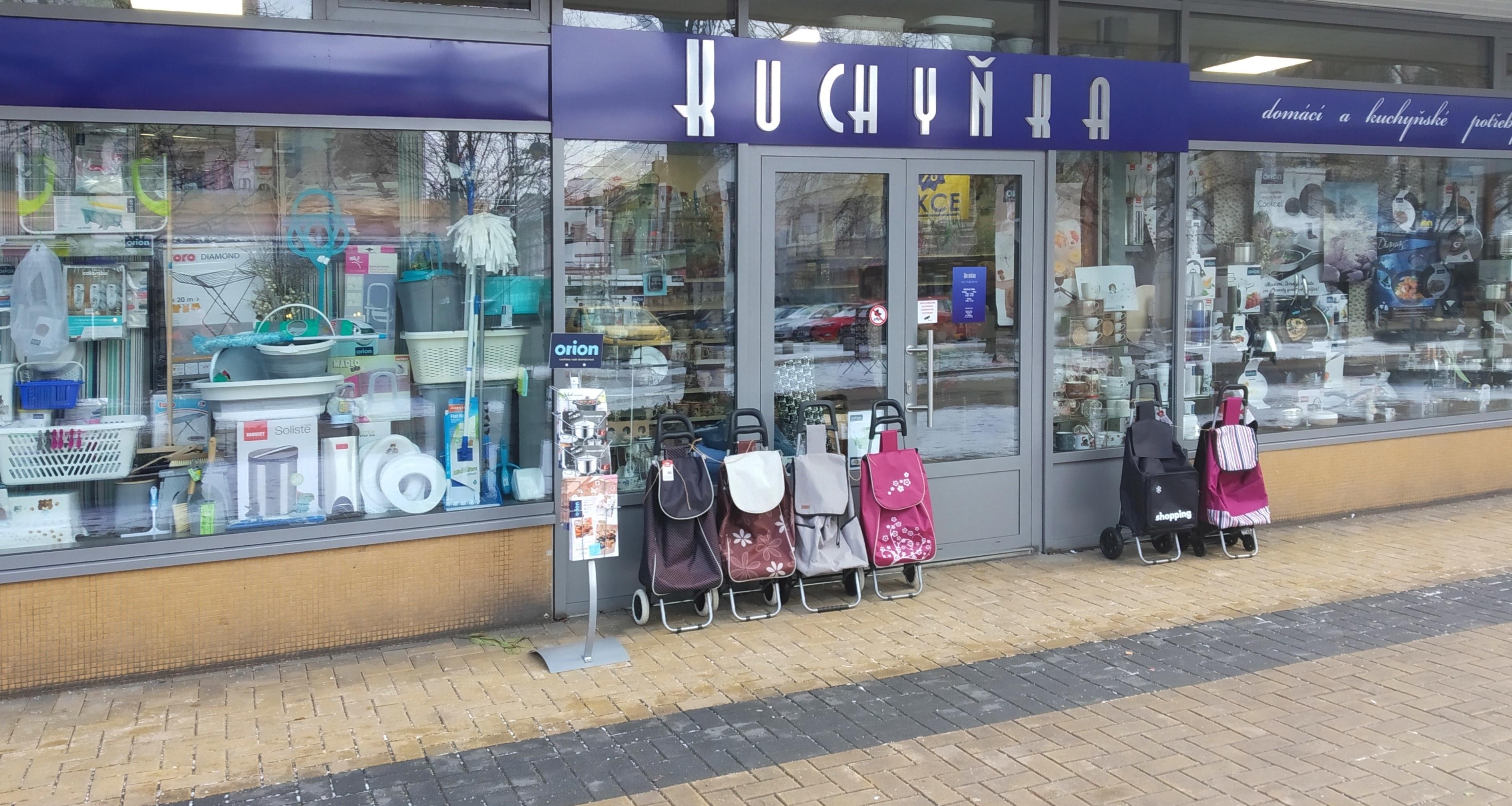 KUCHYŇKA - domácí a kuchyňské potřeby