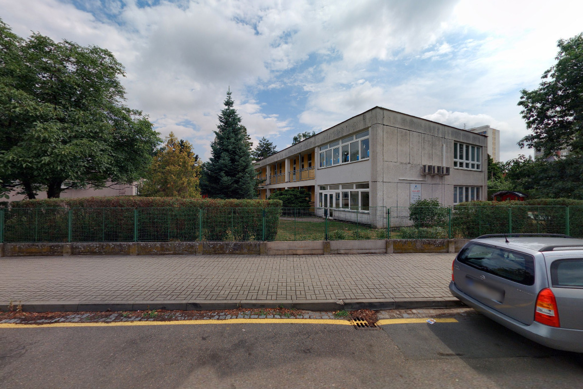 MŠ Hradec Králové, Kampanova foto 2