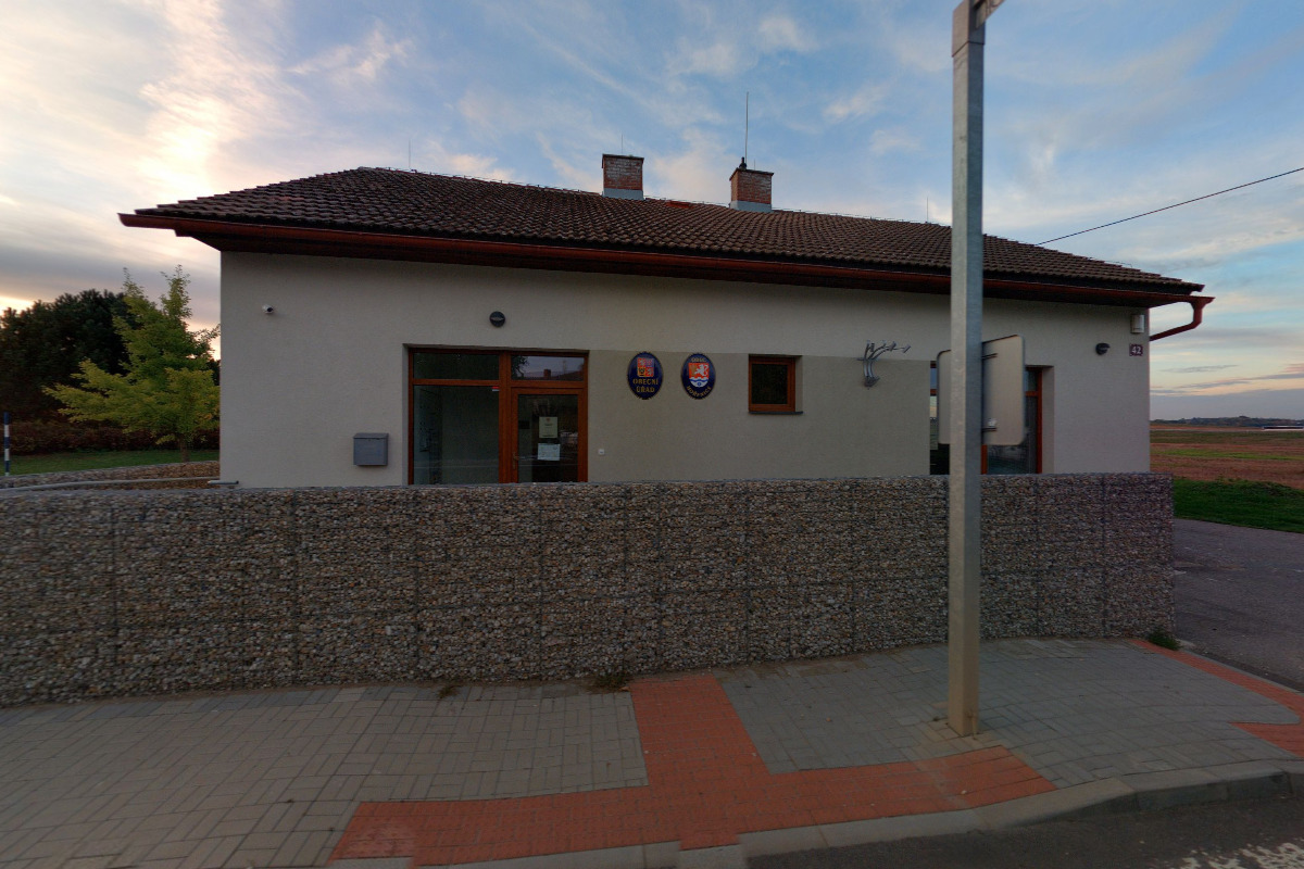 Hořenice - obecní úřad foto 5