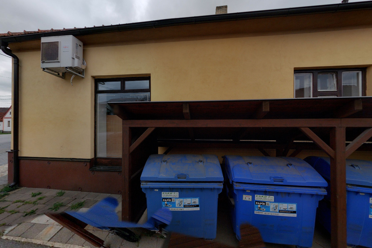 Obecní prodejna STŘED