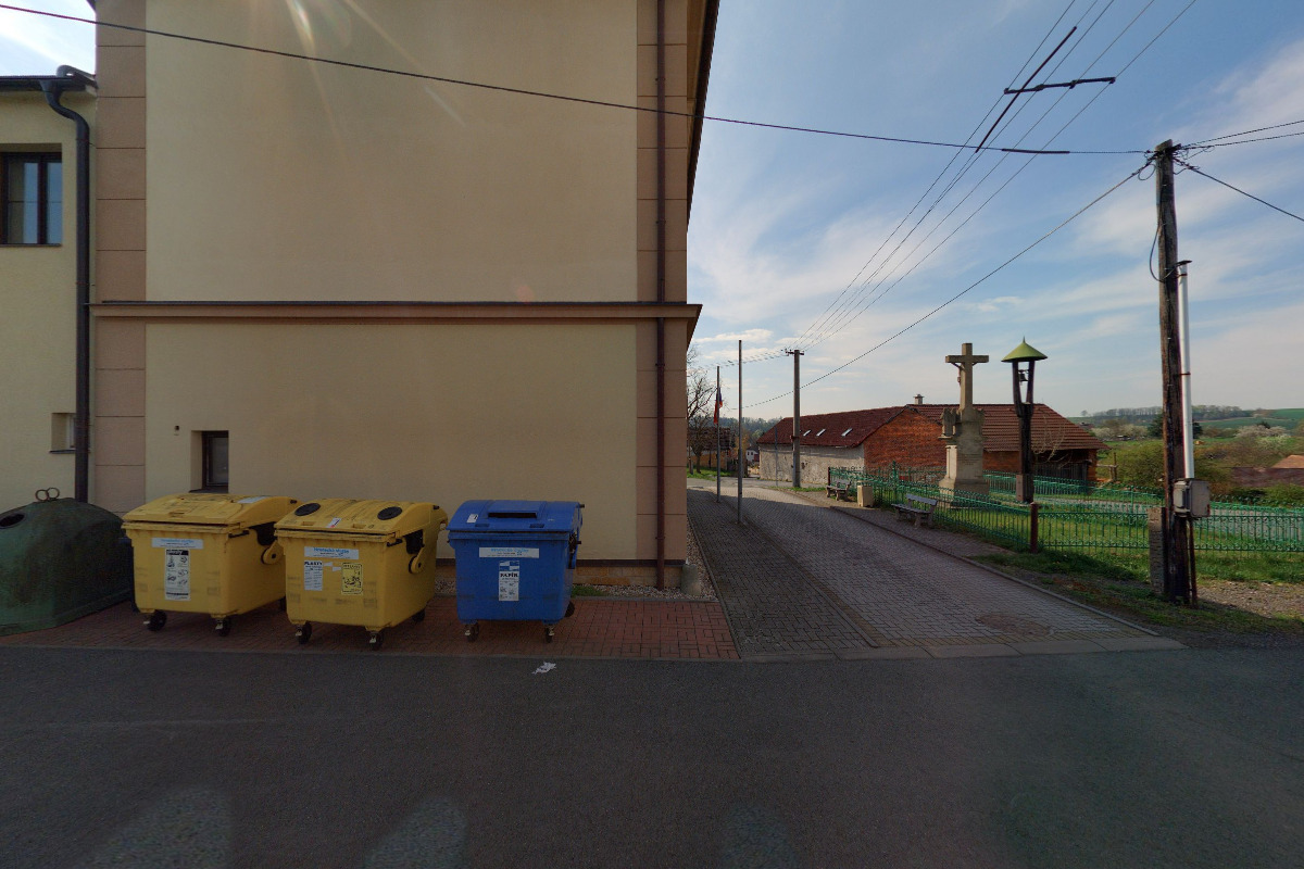 Račice nad Trotinou - obecní úřad