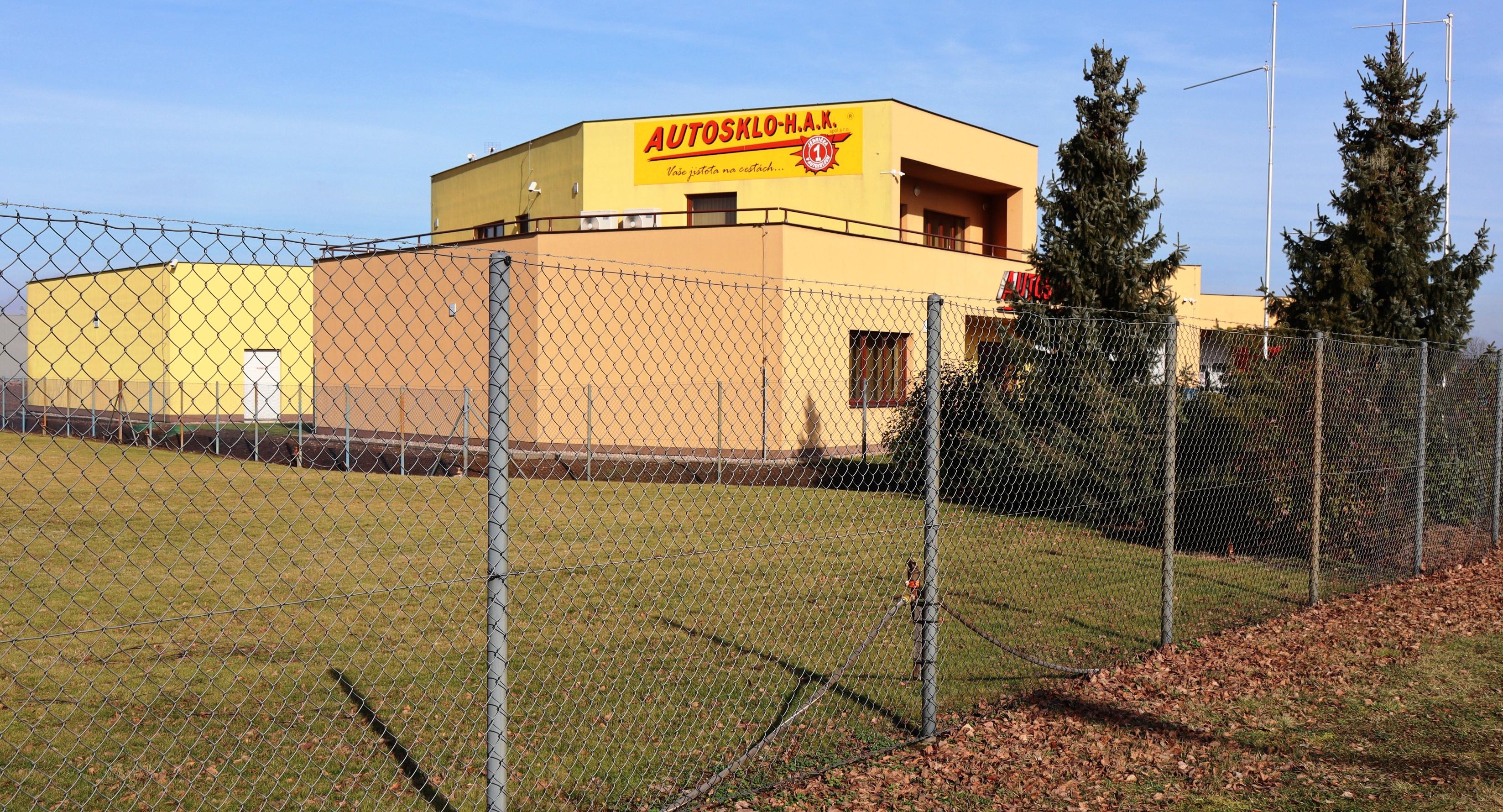 AUTOSKLO - H.A.K., spol. s r.o. foto 5