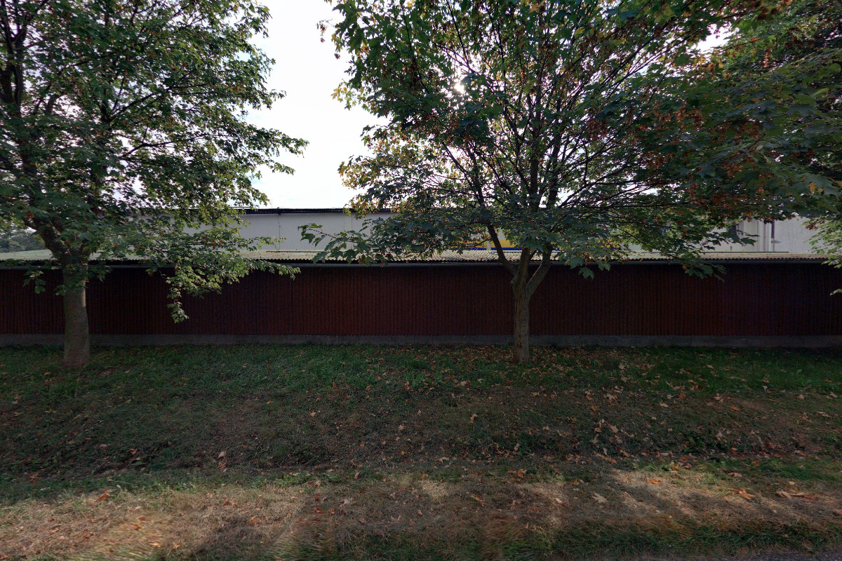 UN-COM, spol. s r.o.