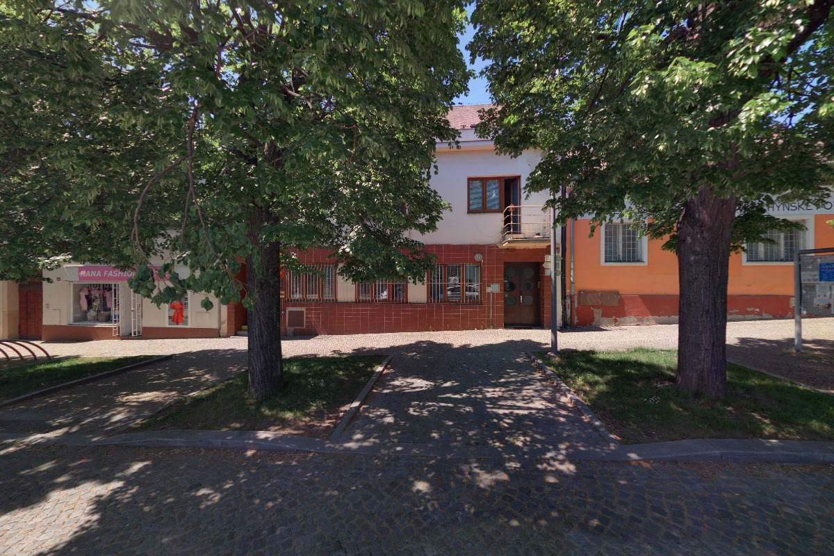 Pošta Dobrovice foto 2
