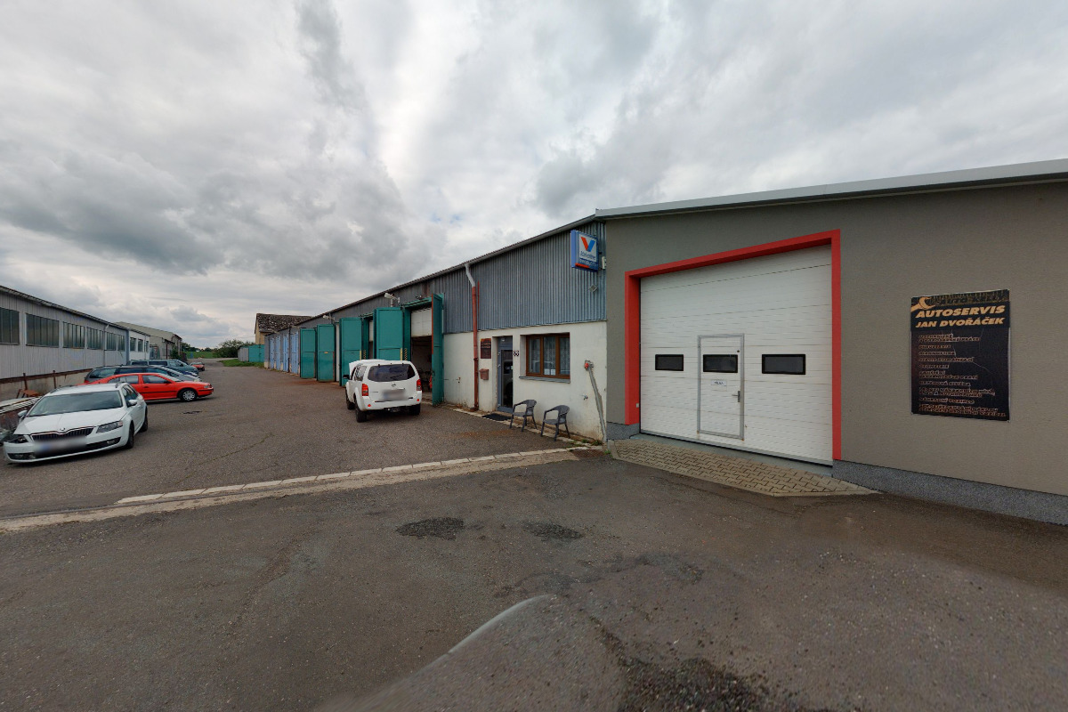 Autoservis Jan Dvořáček foto 2