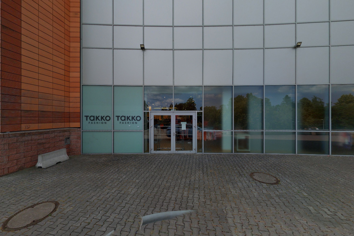 TAKKO FASHION foto 4