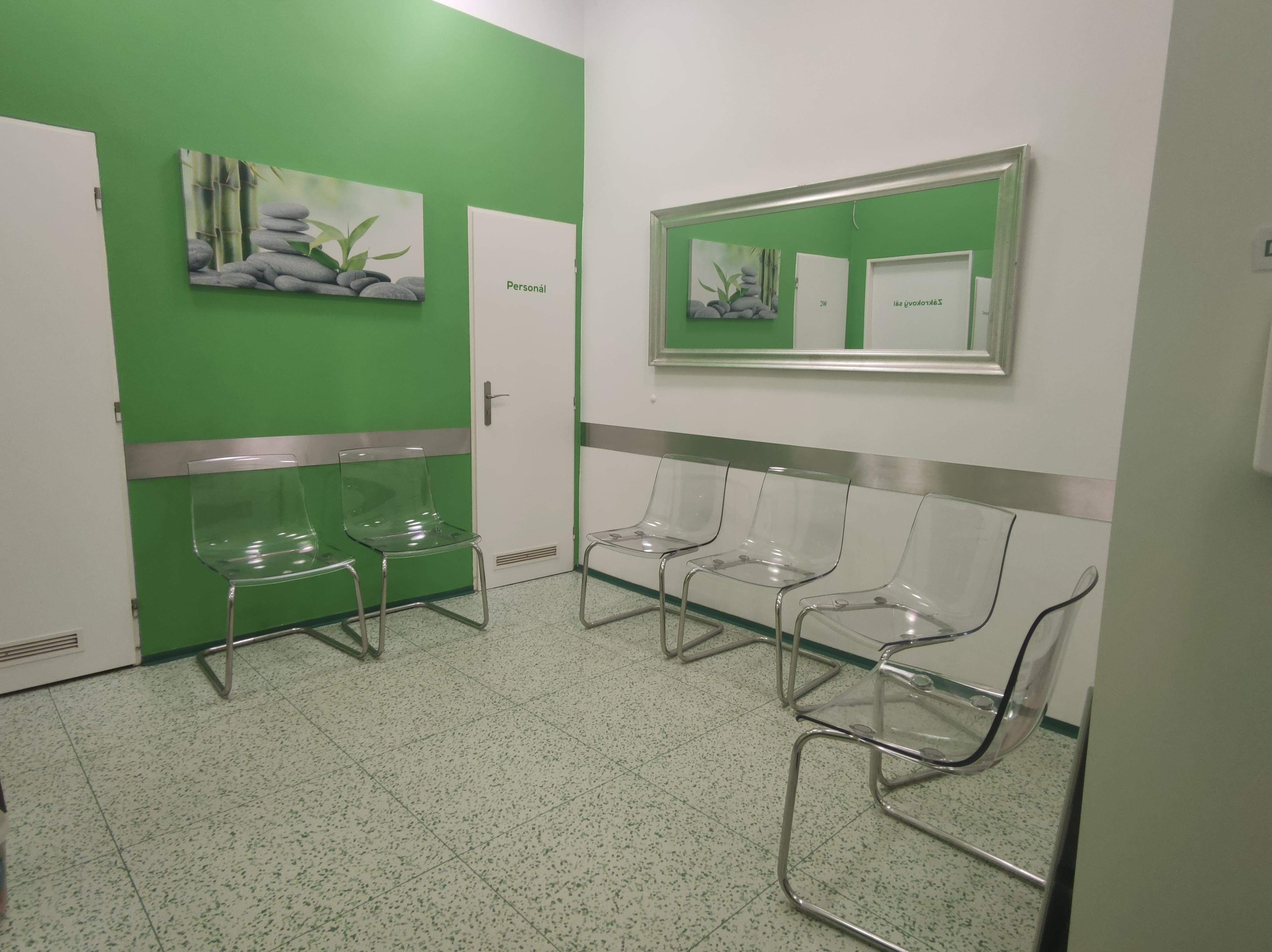 Dermatologie Avecutis foto 2