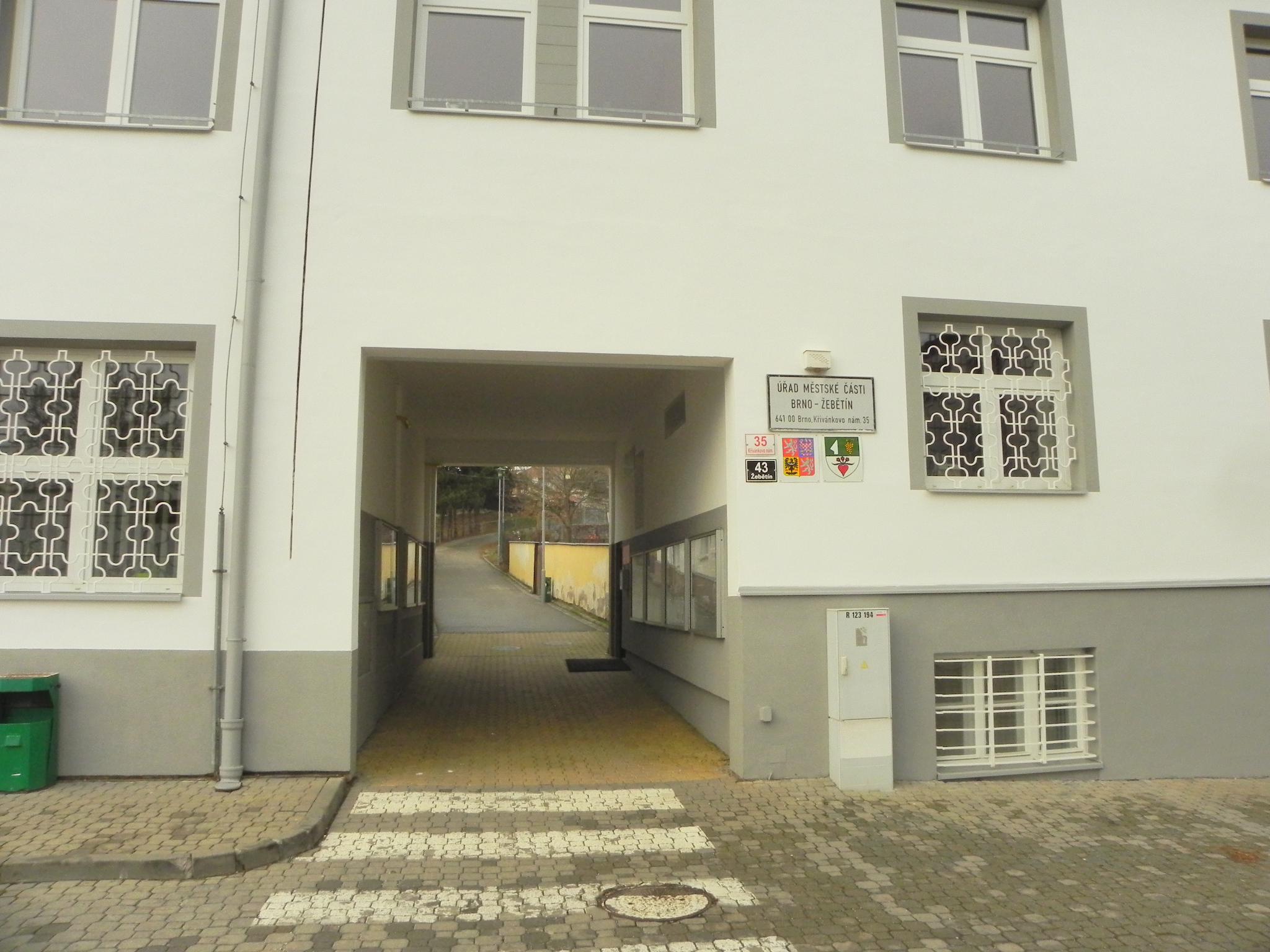 Úřad městské části Brno-Žebětín foto 5