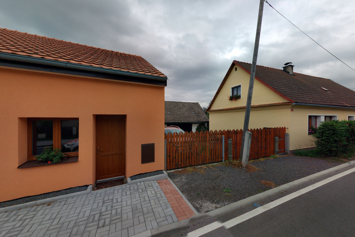 Obecní knihovna Nové Mitrovice foto 2