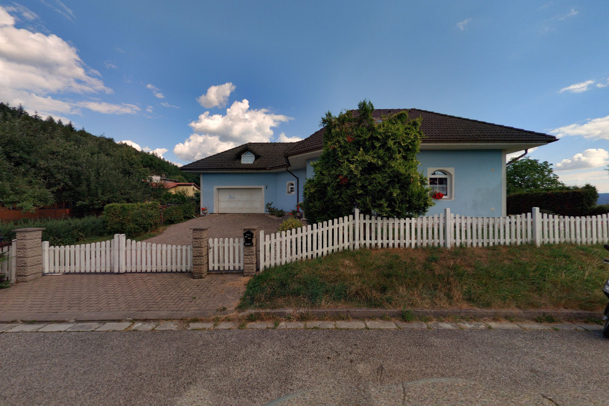 Thomas Grimm Hron - Intec