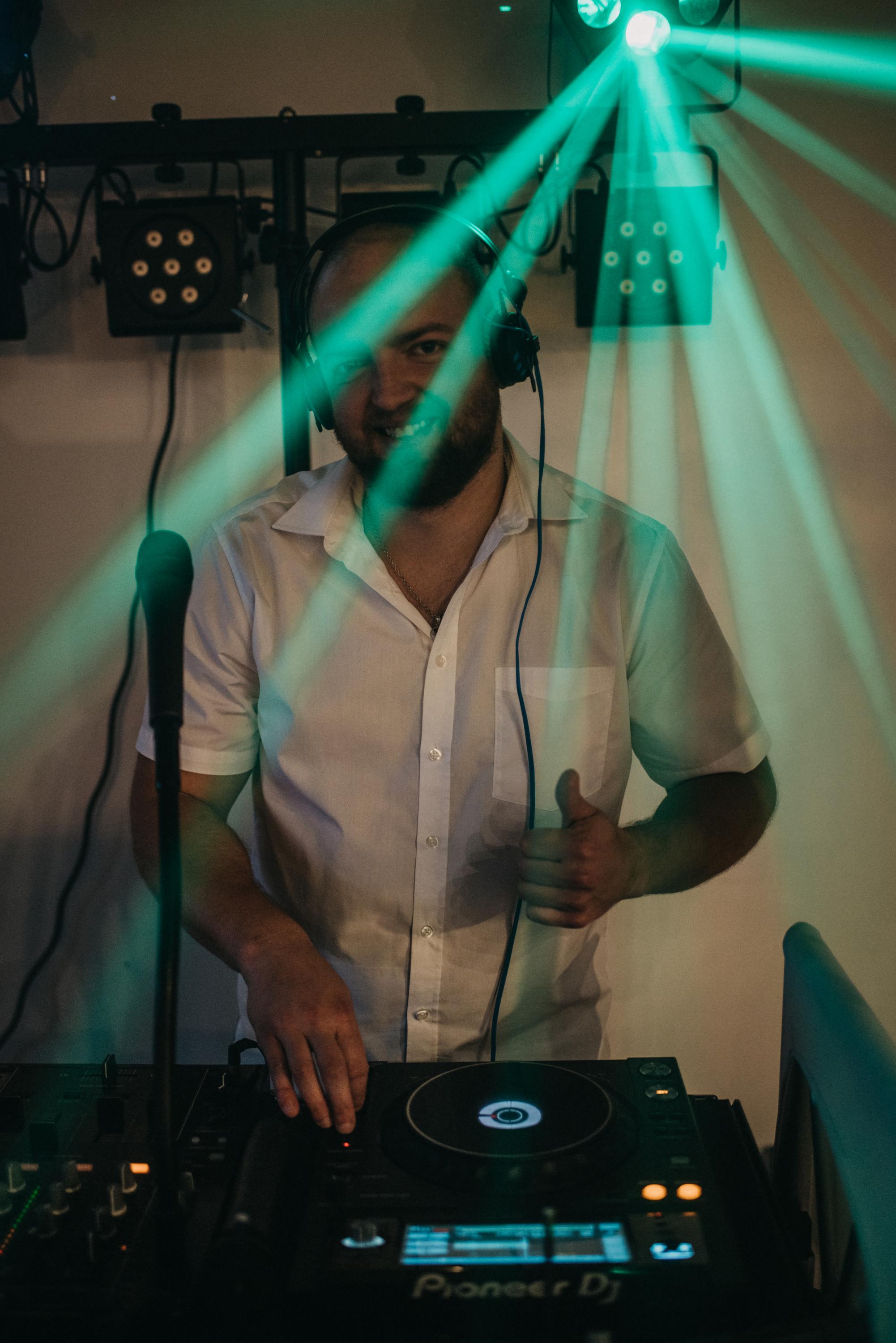 Svatební DJ Václav Válek foto 3