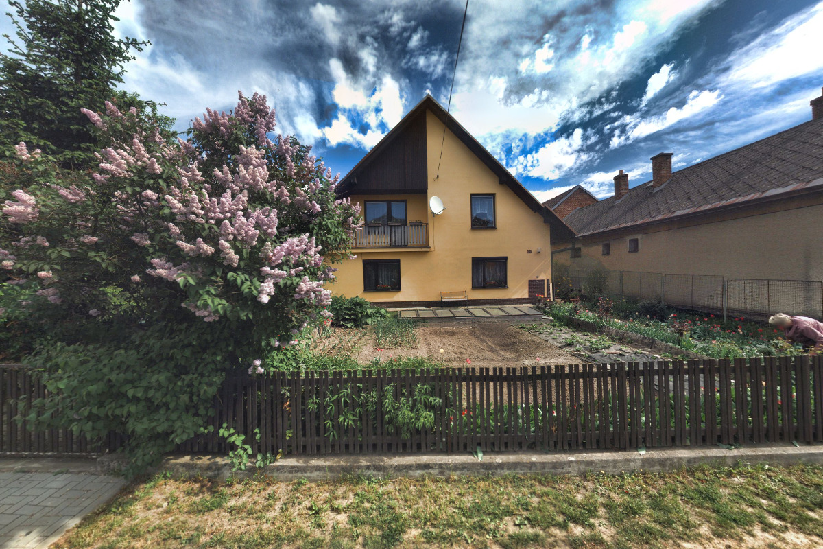 První rovenská, s.r.o.