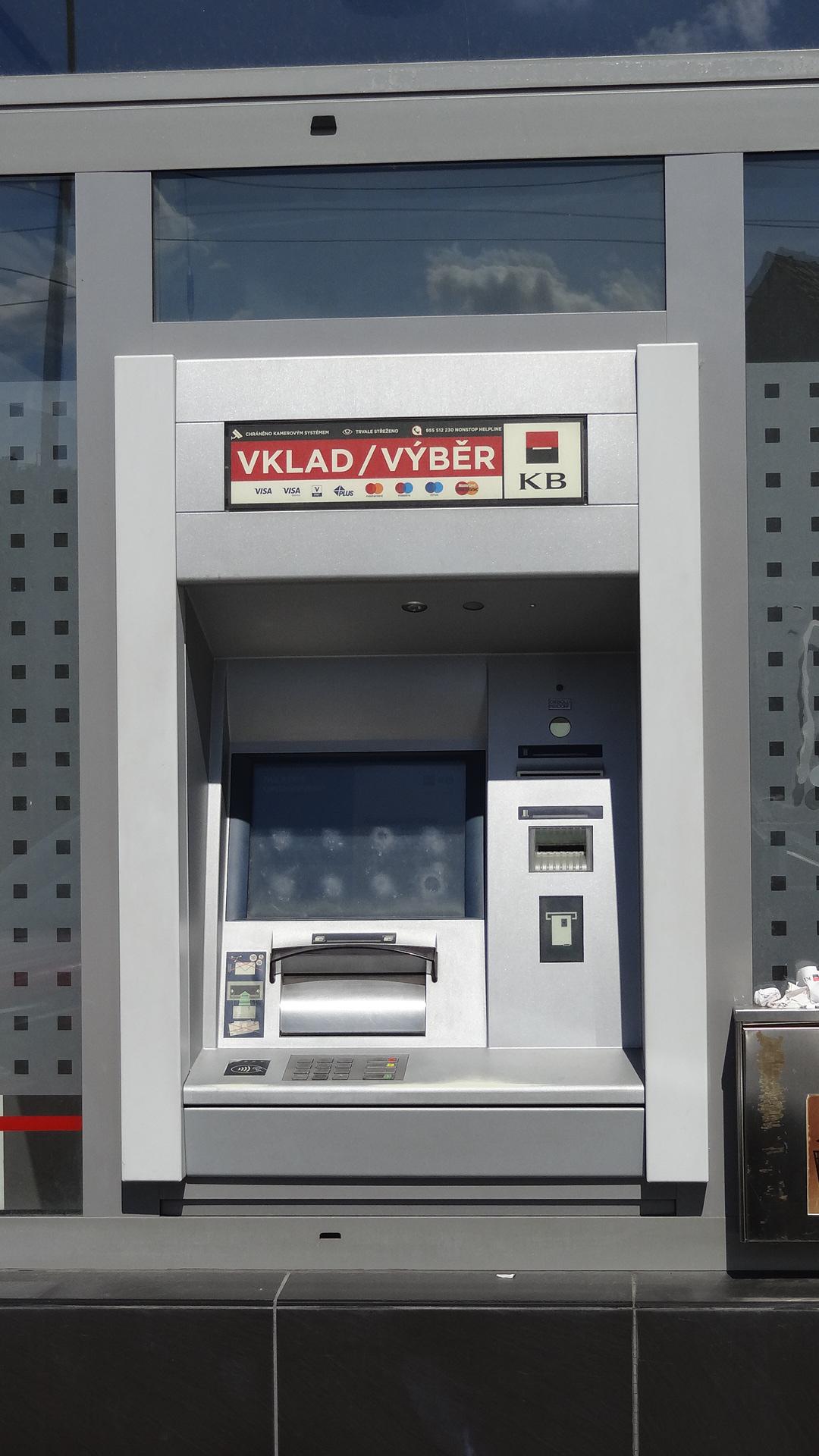 Bankomat Komerční banky foto 4