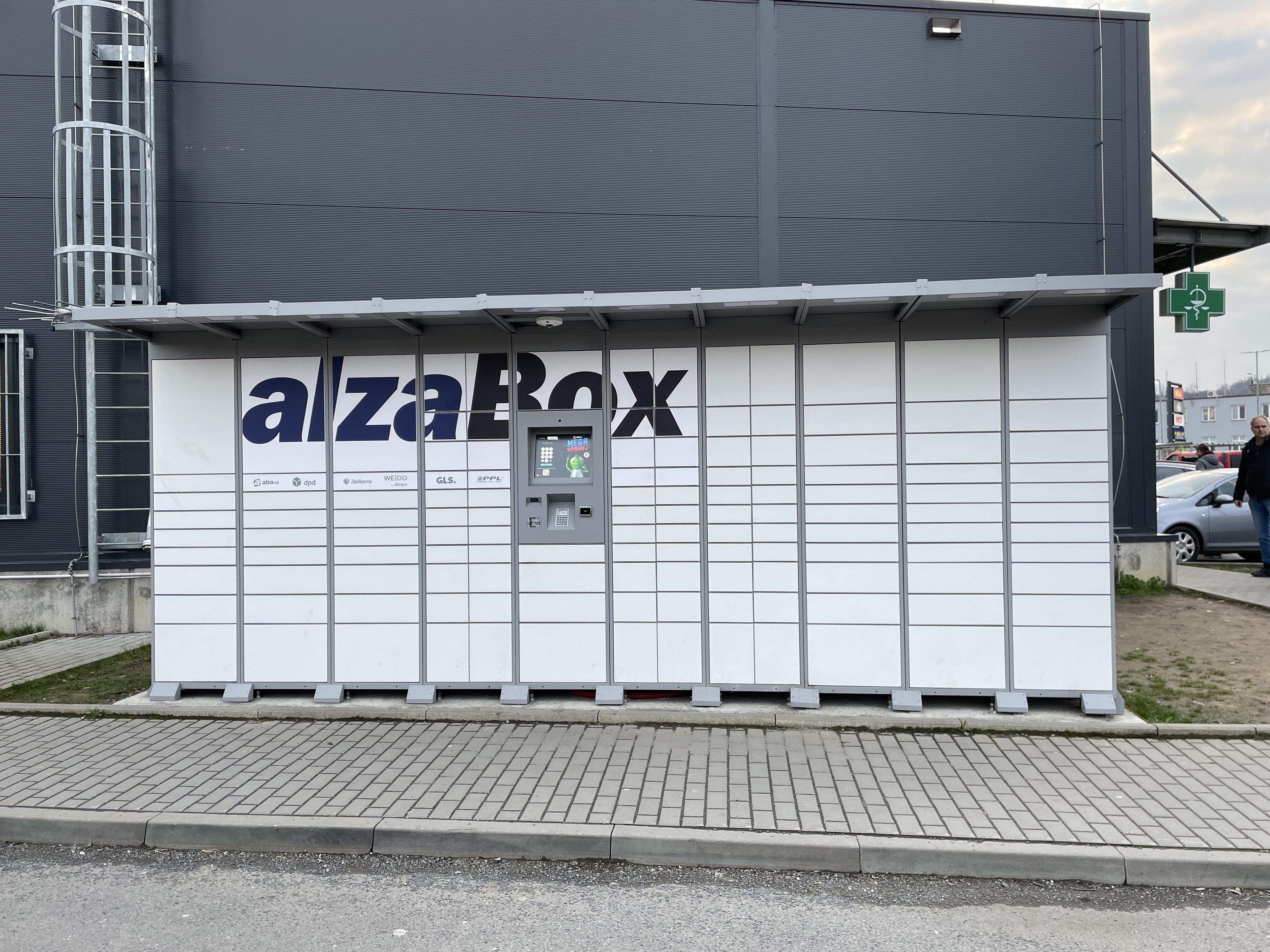 AlzaBox