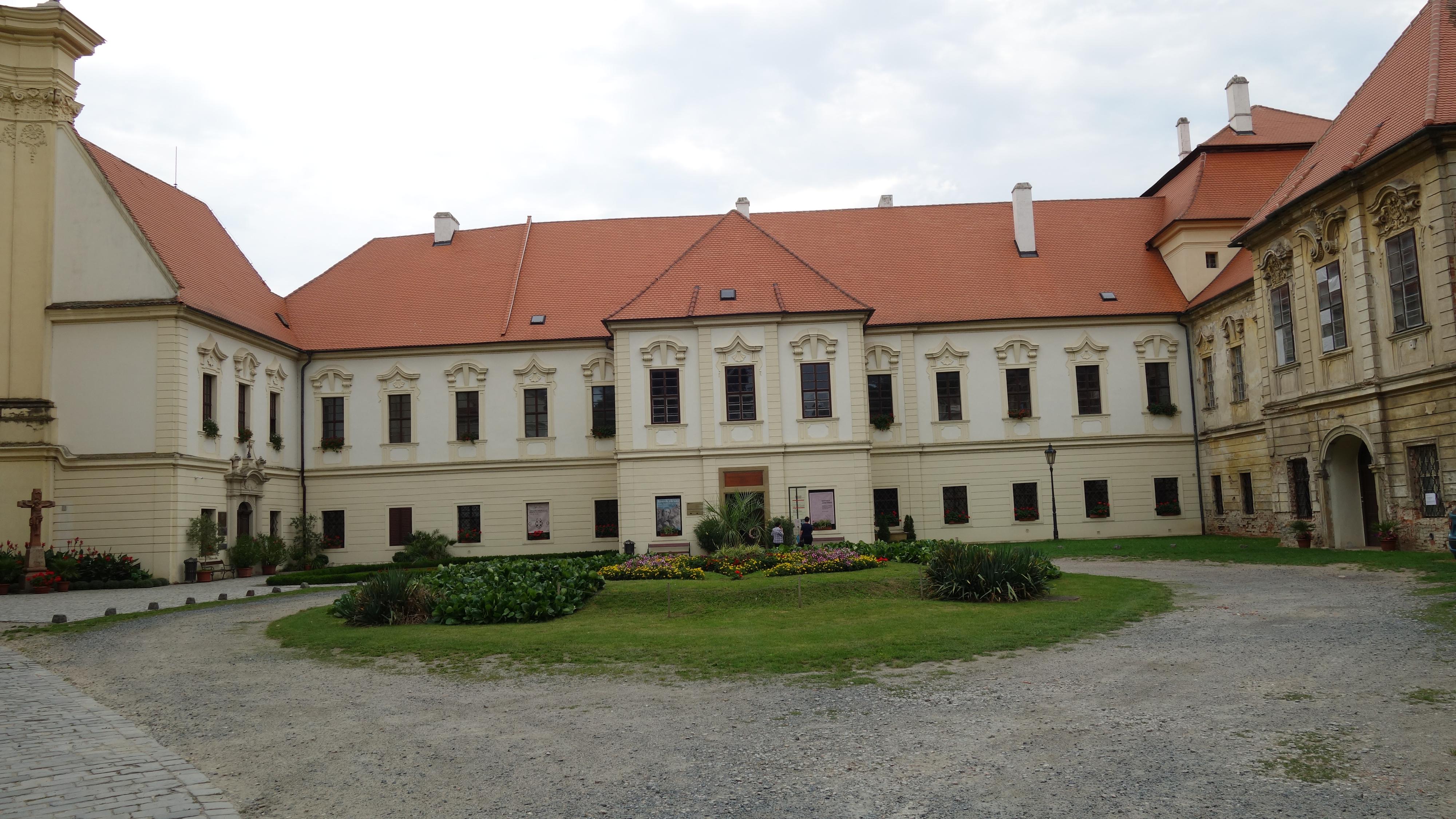 Památník písemnictví na Moravě foto 4