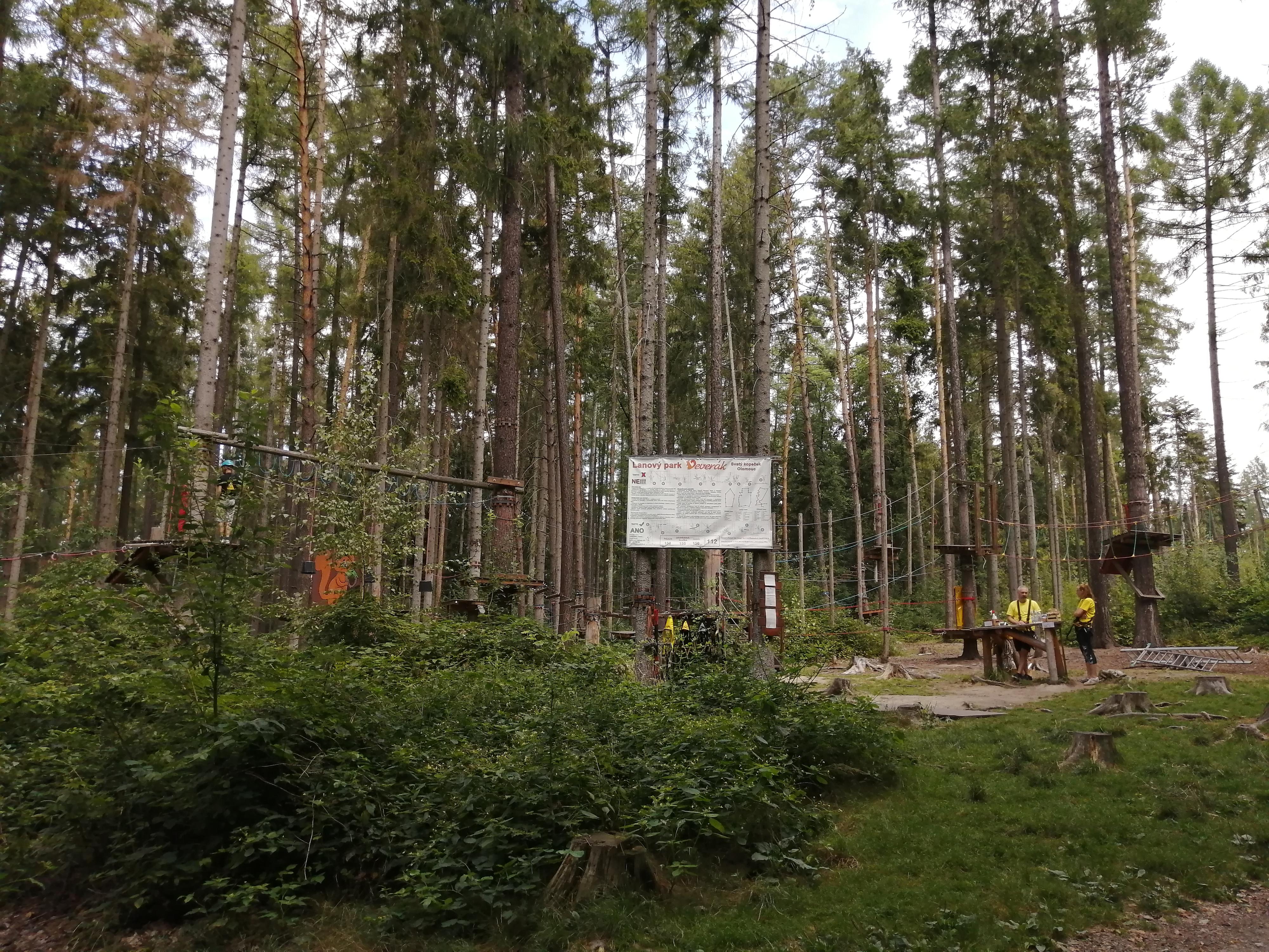 Lanový park Veverák foto 2