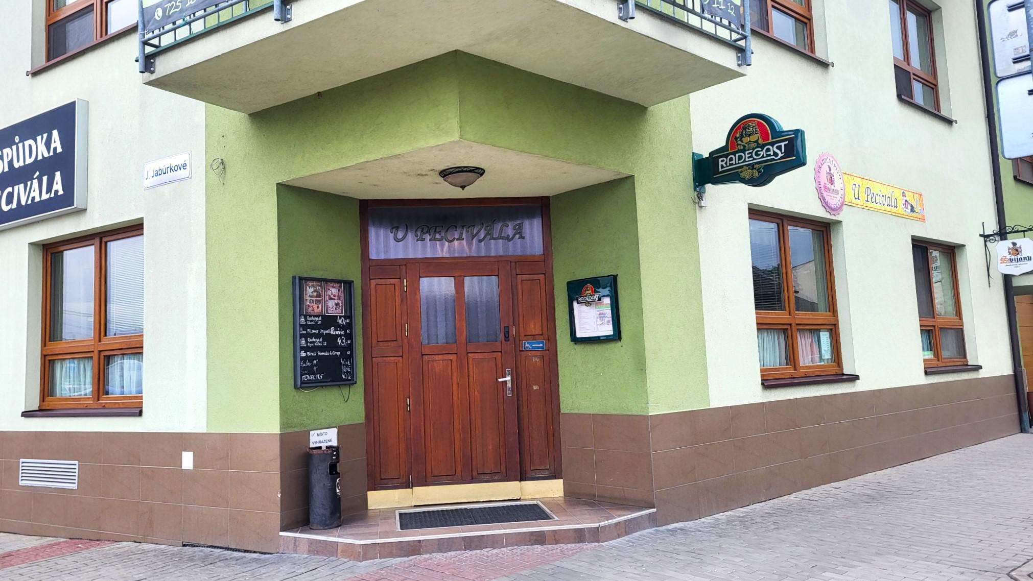 Restaurace U Pecivála foto 6
