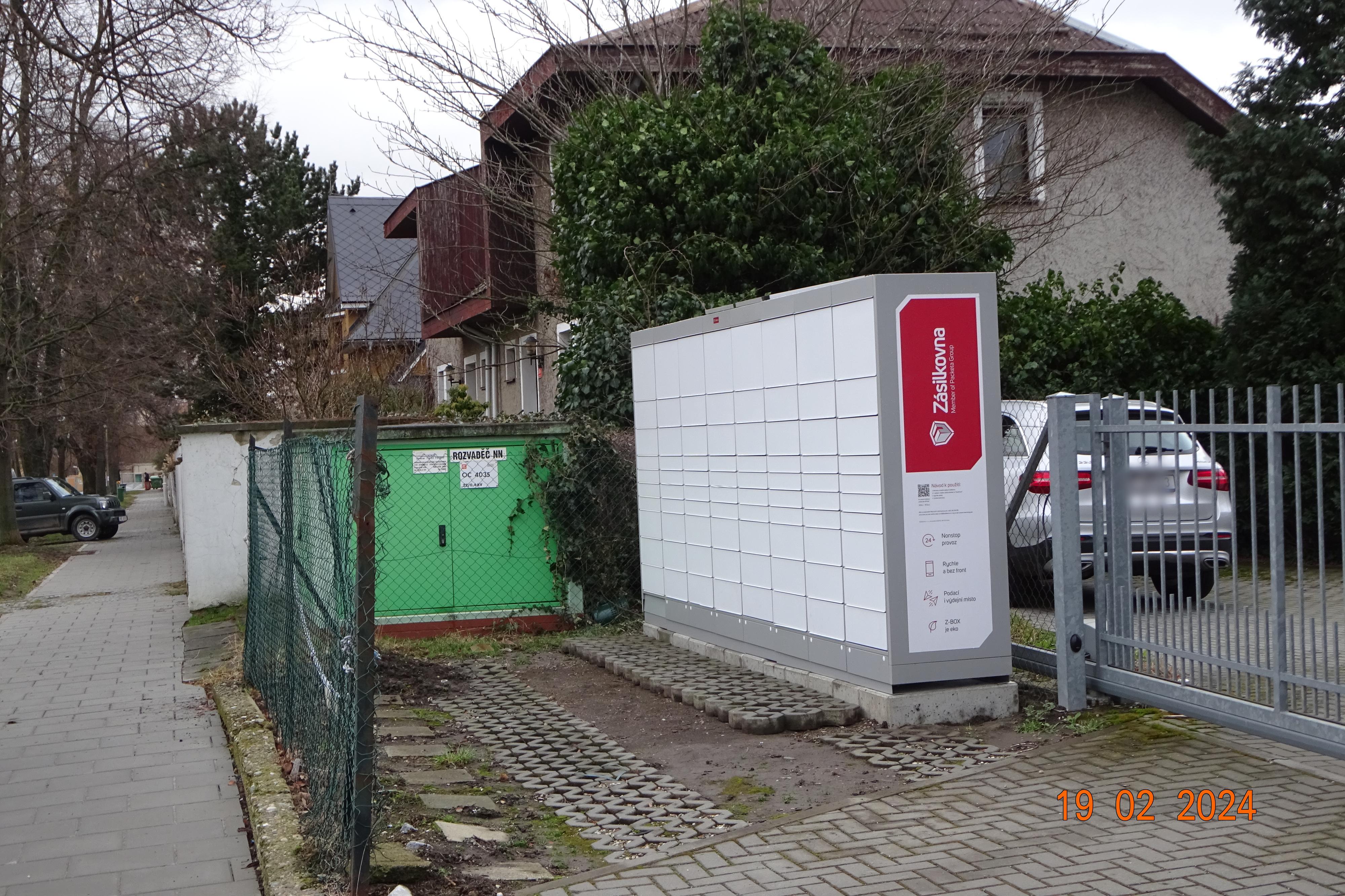 Z-BOX