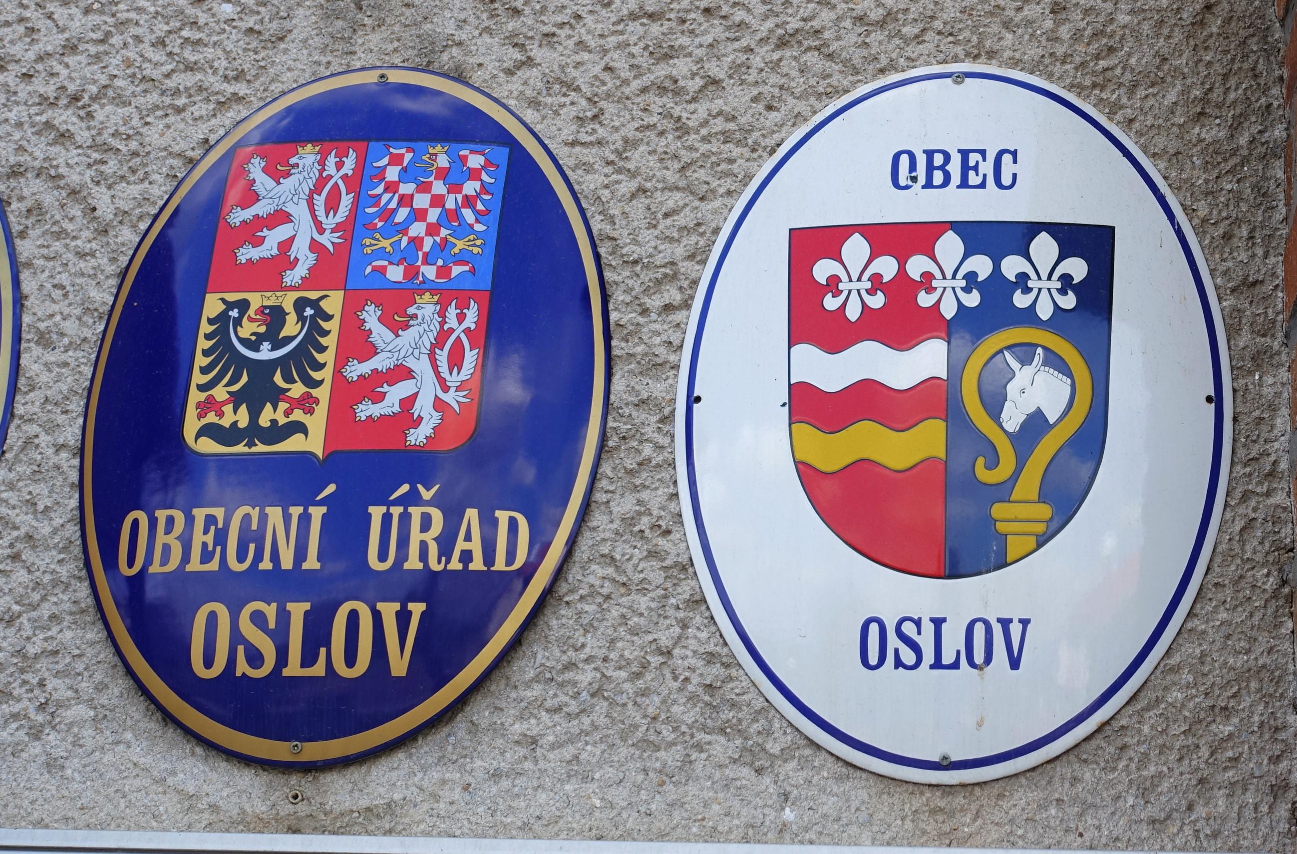 Oslov - obecní úřad foto 2
