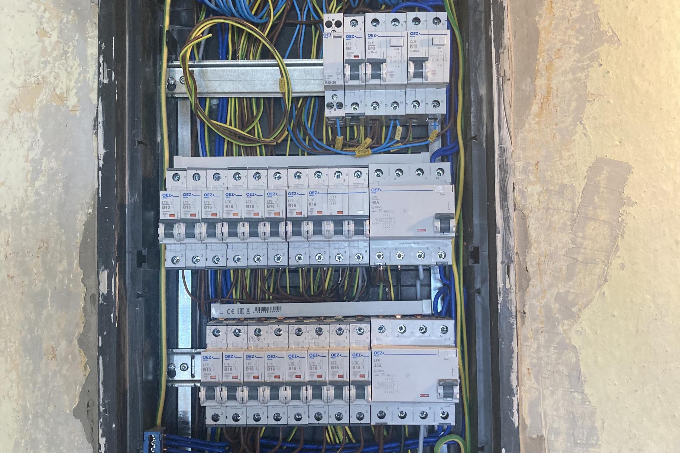 Elektroinstalace Michal Sršeň