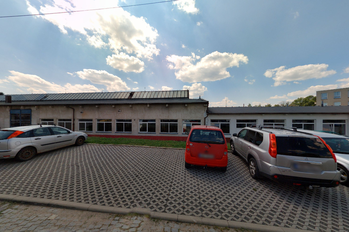 Servis nákladních vozidel, autobusů ZDAR, a.s.