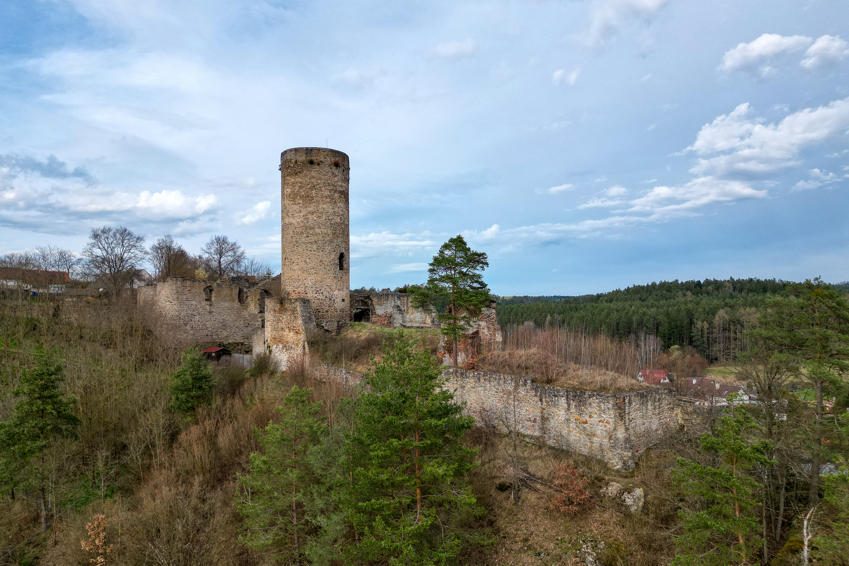 Zřícenina hradu Dobronice u Bechyně foto 5