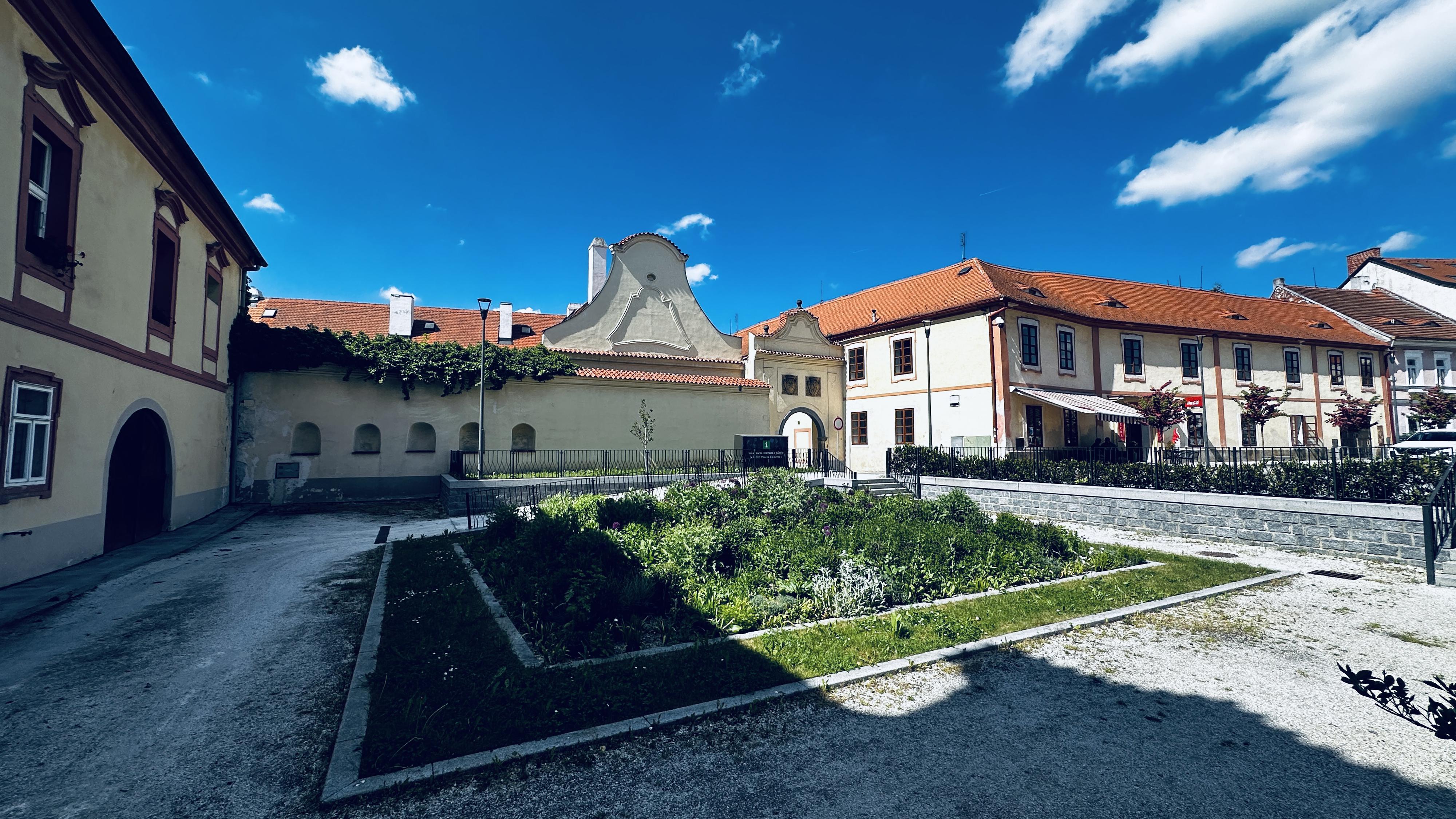 Zámek Horažďovice foto 6