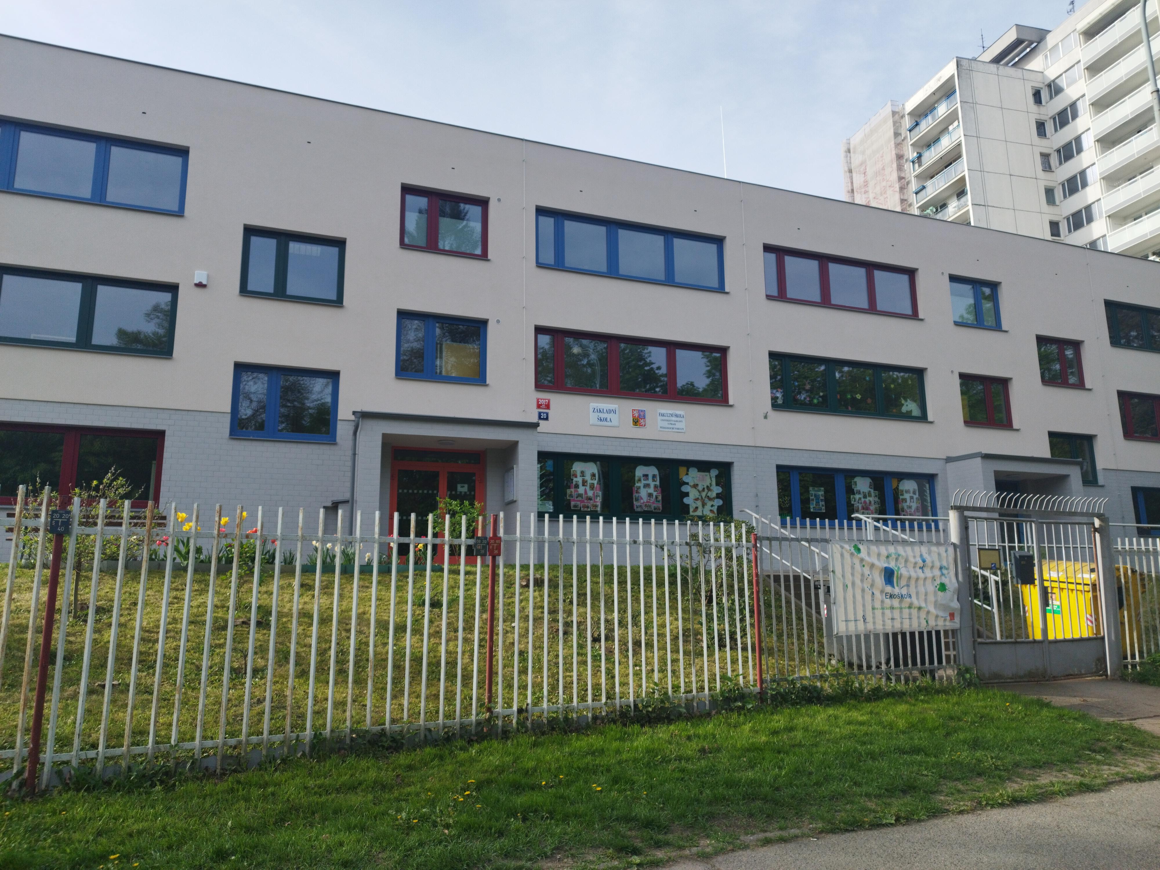 ZŠ Praha 4, Ružinovská