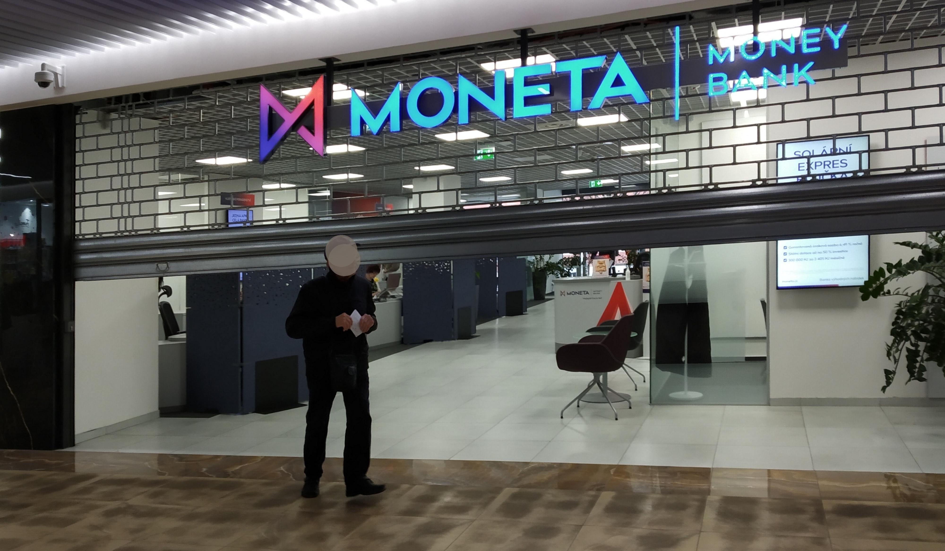 MONETA Money Bank foto 3