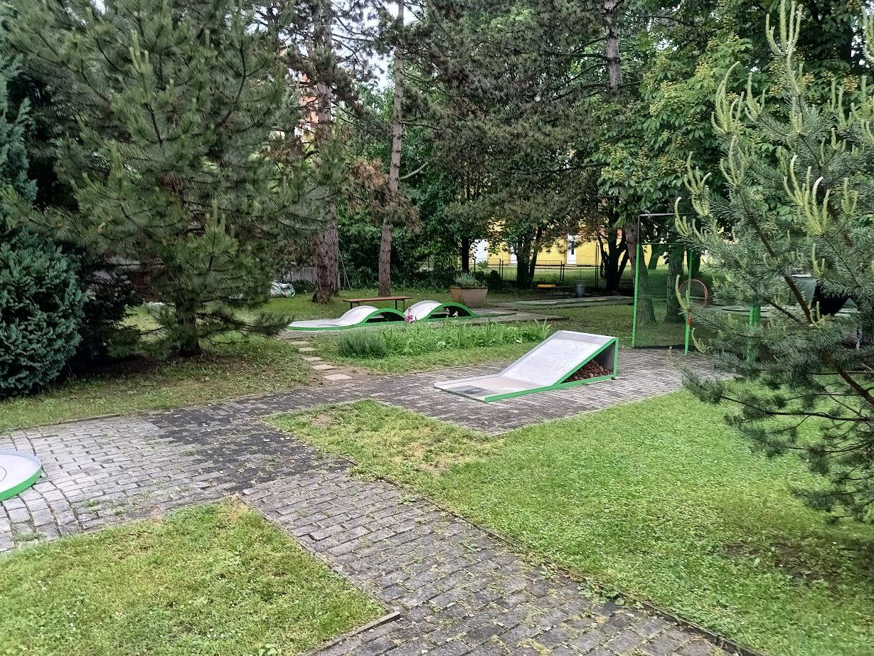 Minigolf Club 90 Brno foto 3
