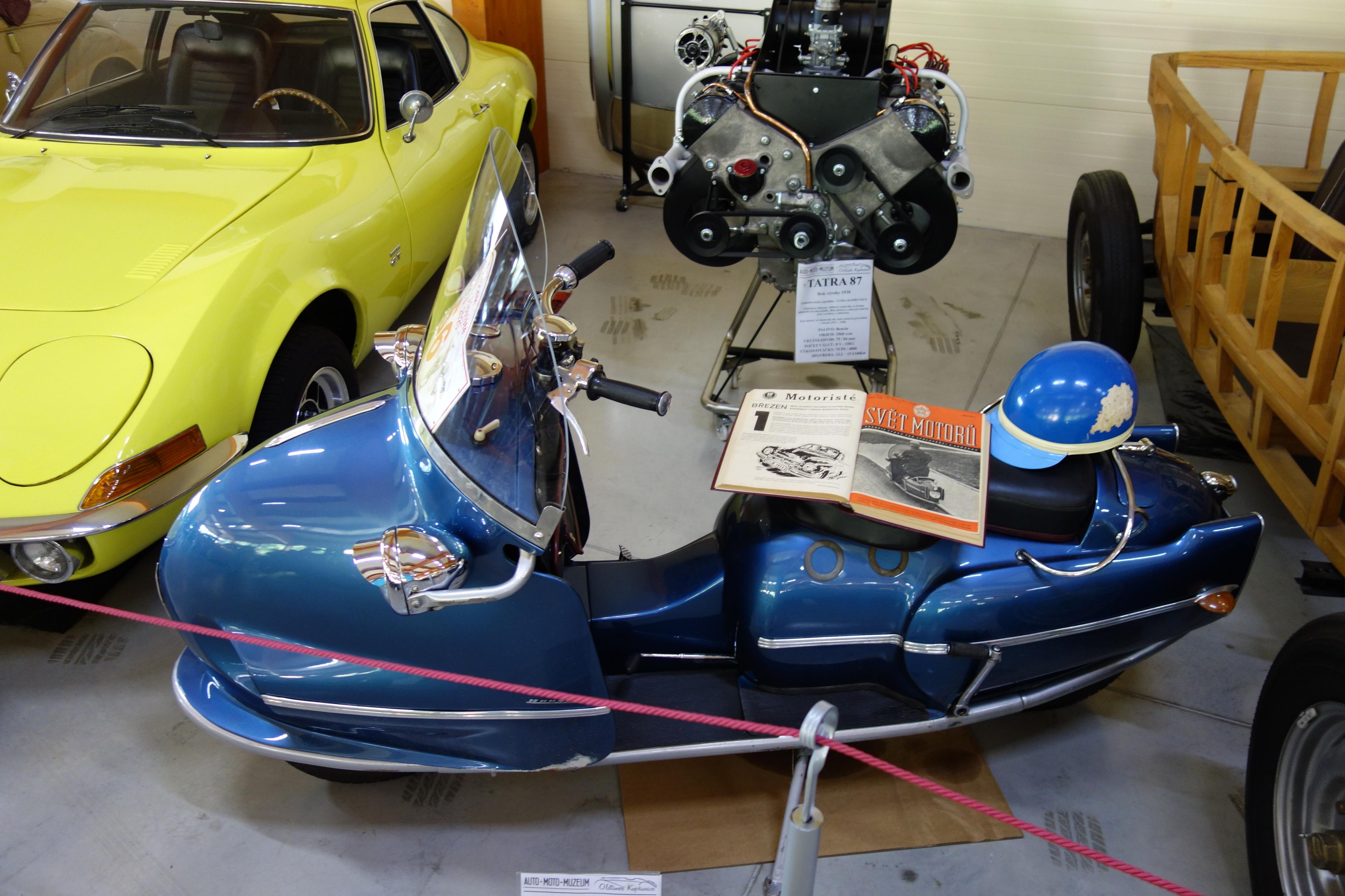 AUTO MOTO MUZEUM - muzeum veteránů Kopřivnice foto 6