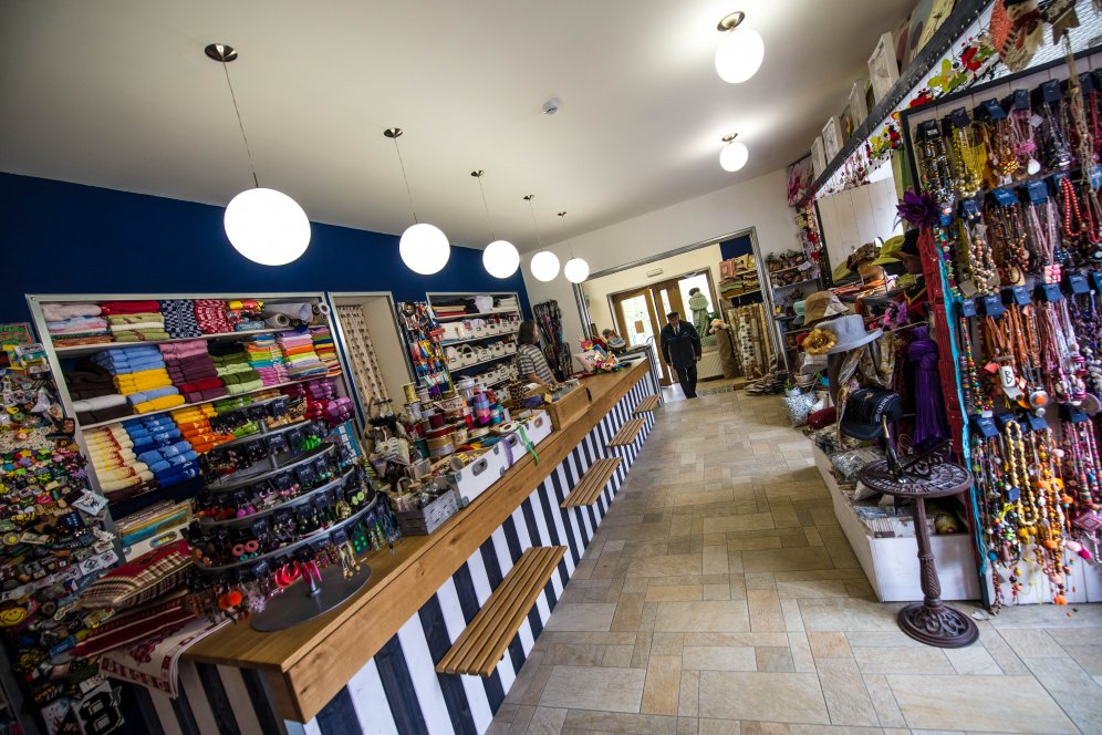 KATKA - látky, galanterie, bytový textil foto 3