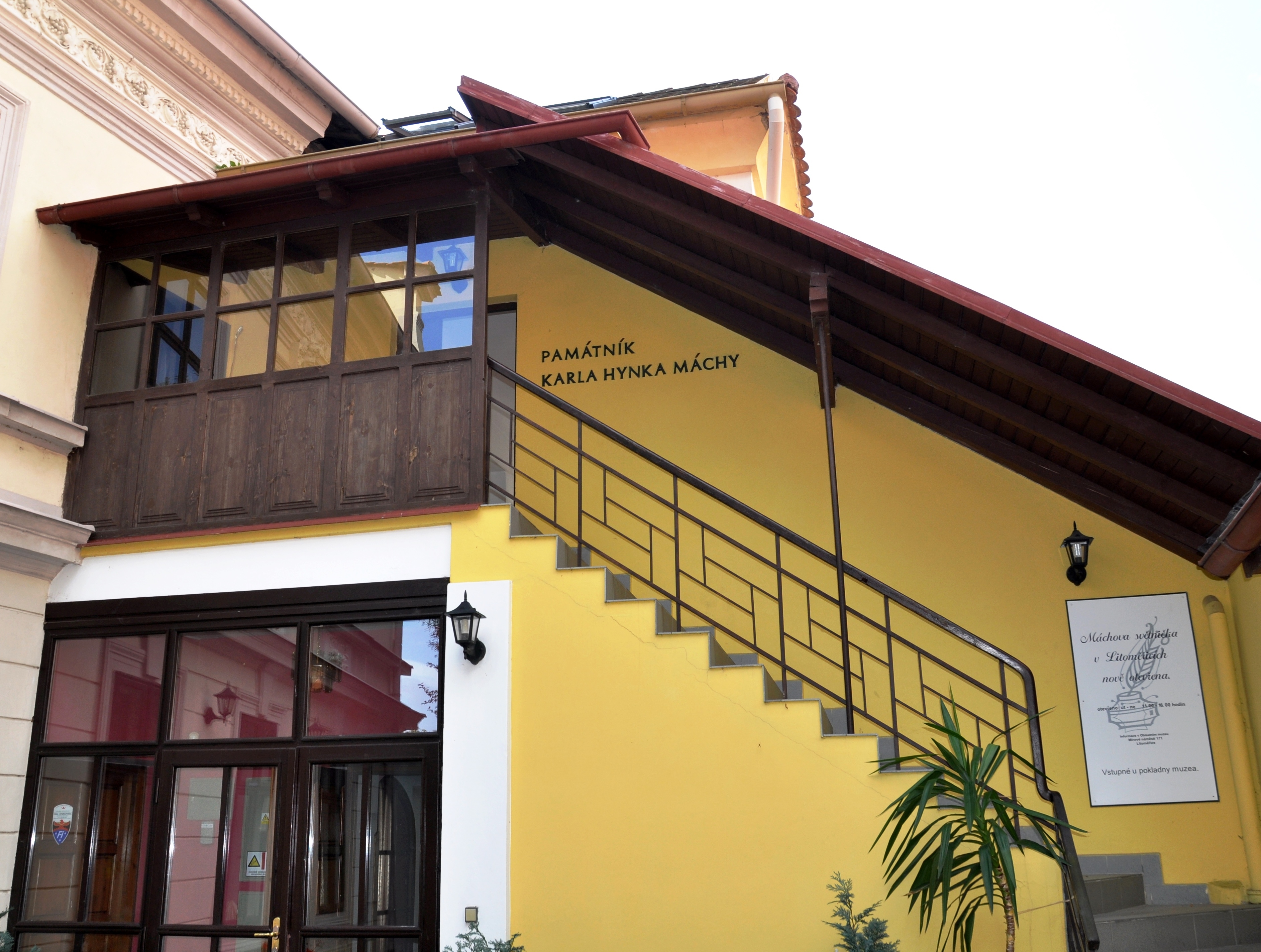 Památník Karla Hynka Máchy foto 4